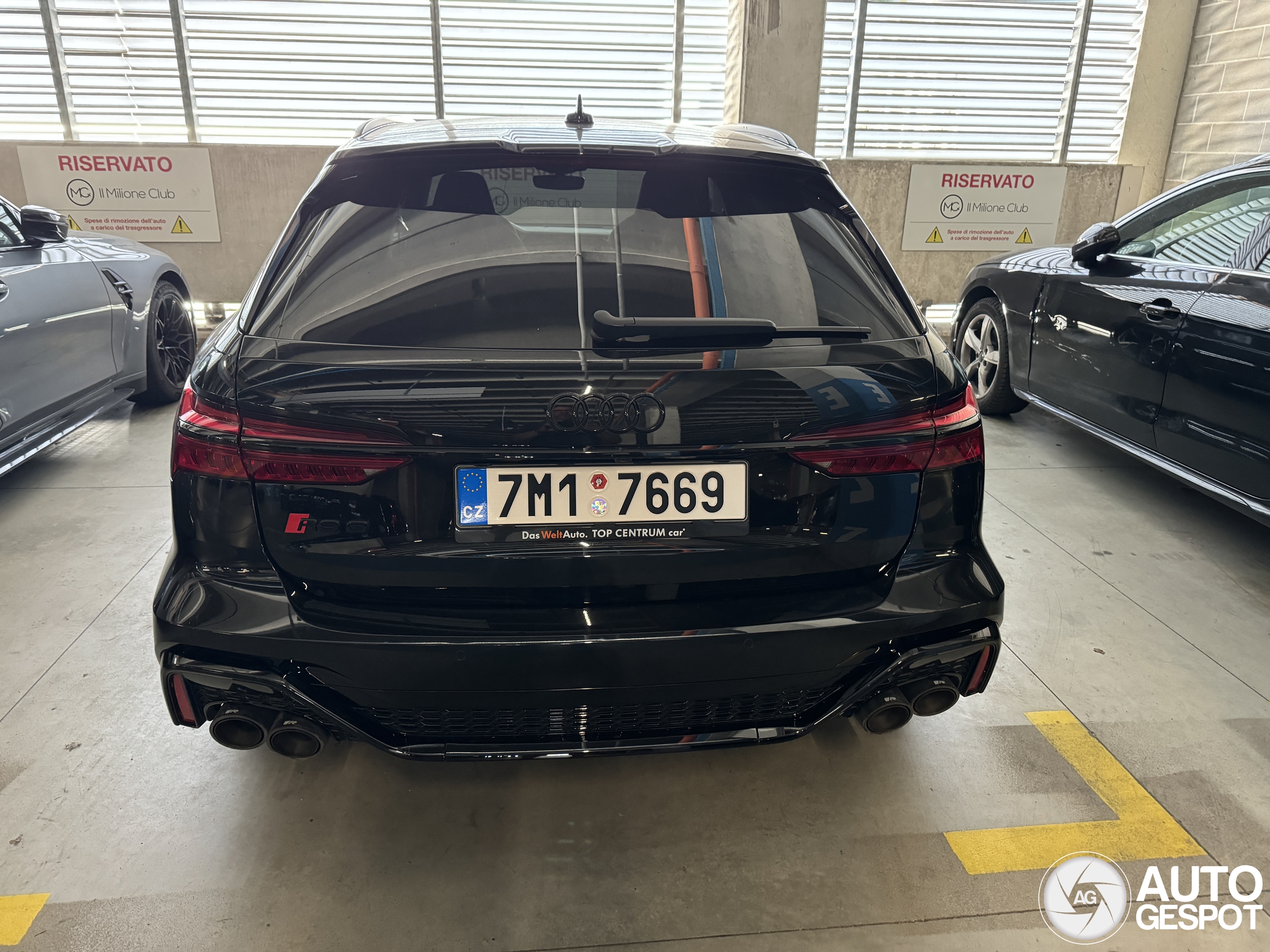 Audi RS6 Avant C8