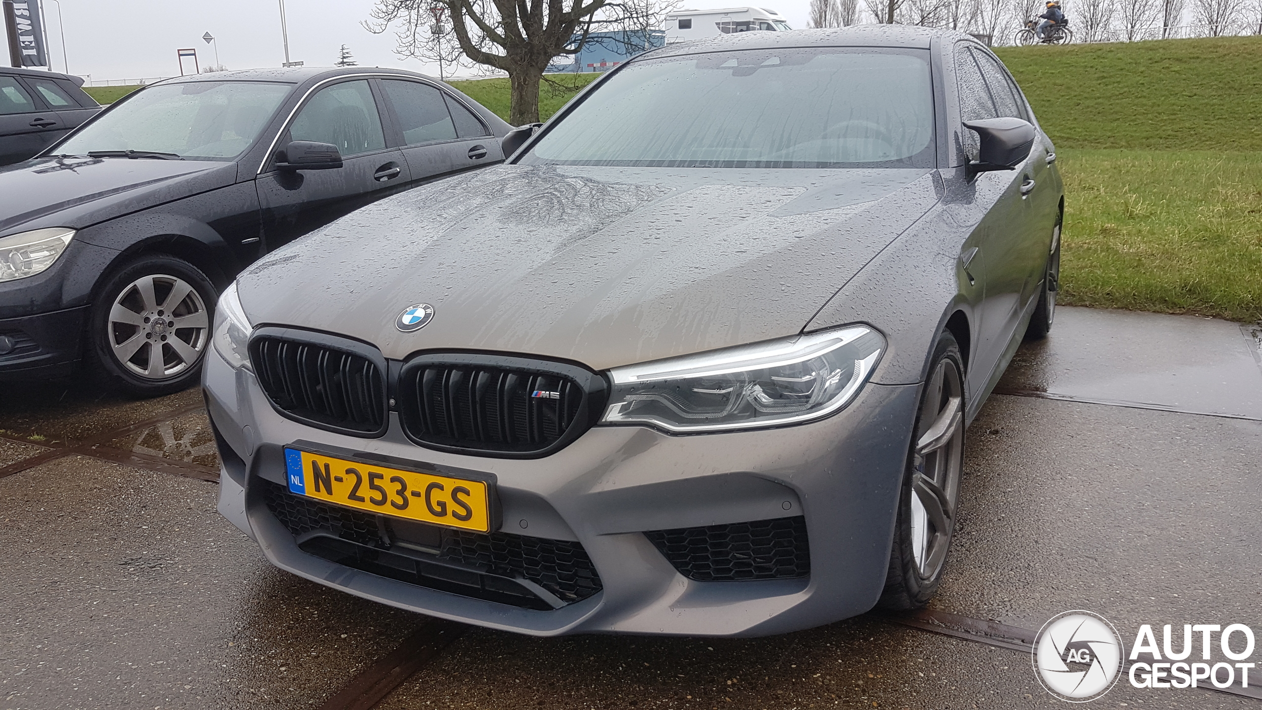 BMW M5 F90