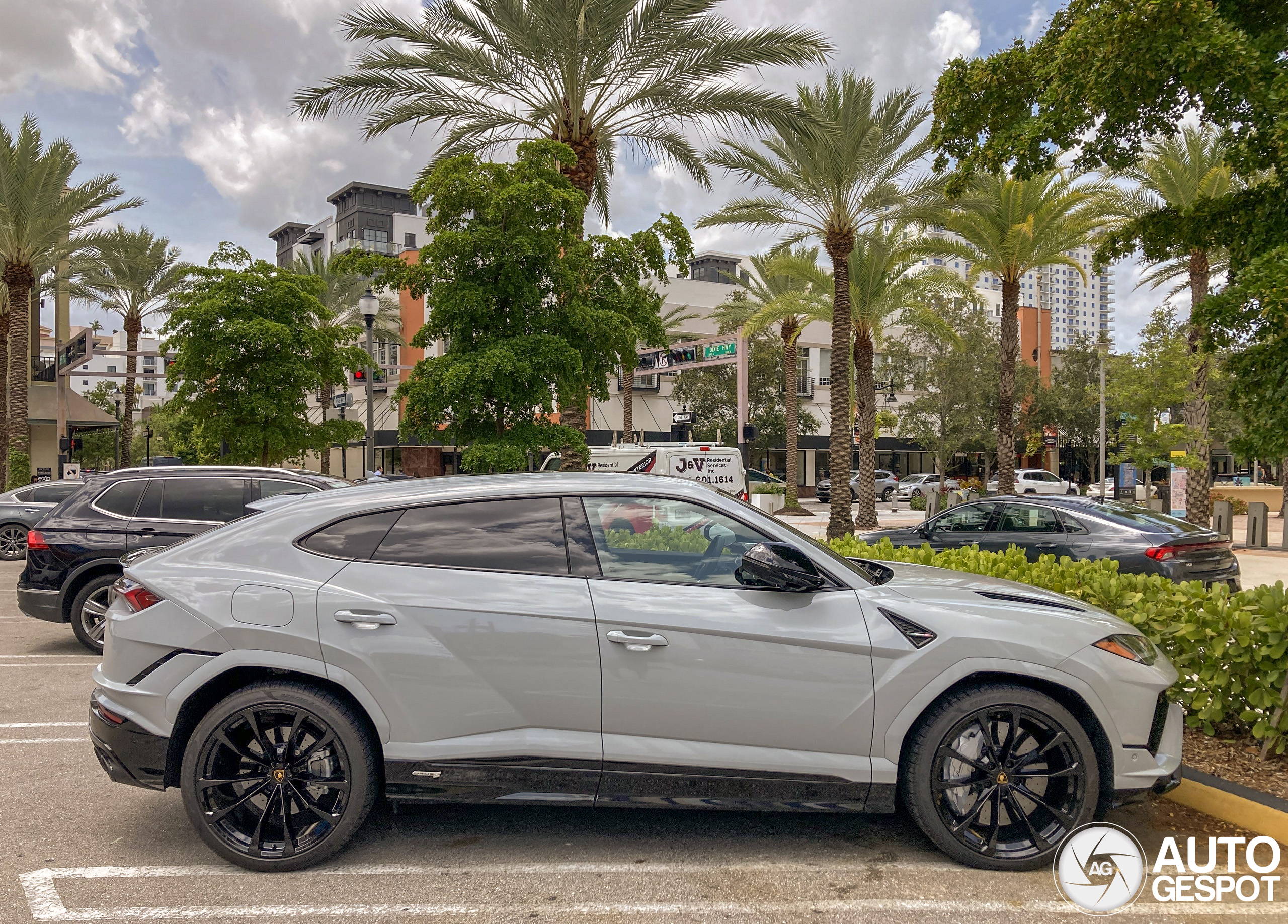 Lamborghini Urus S