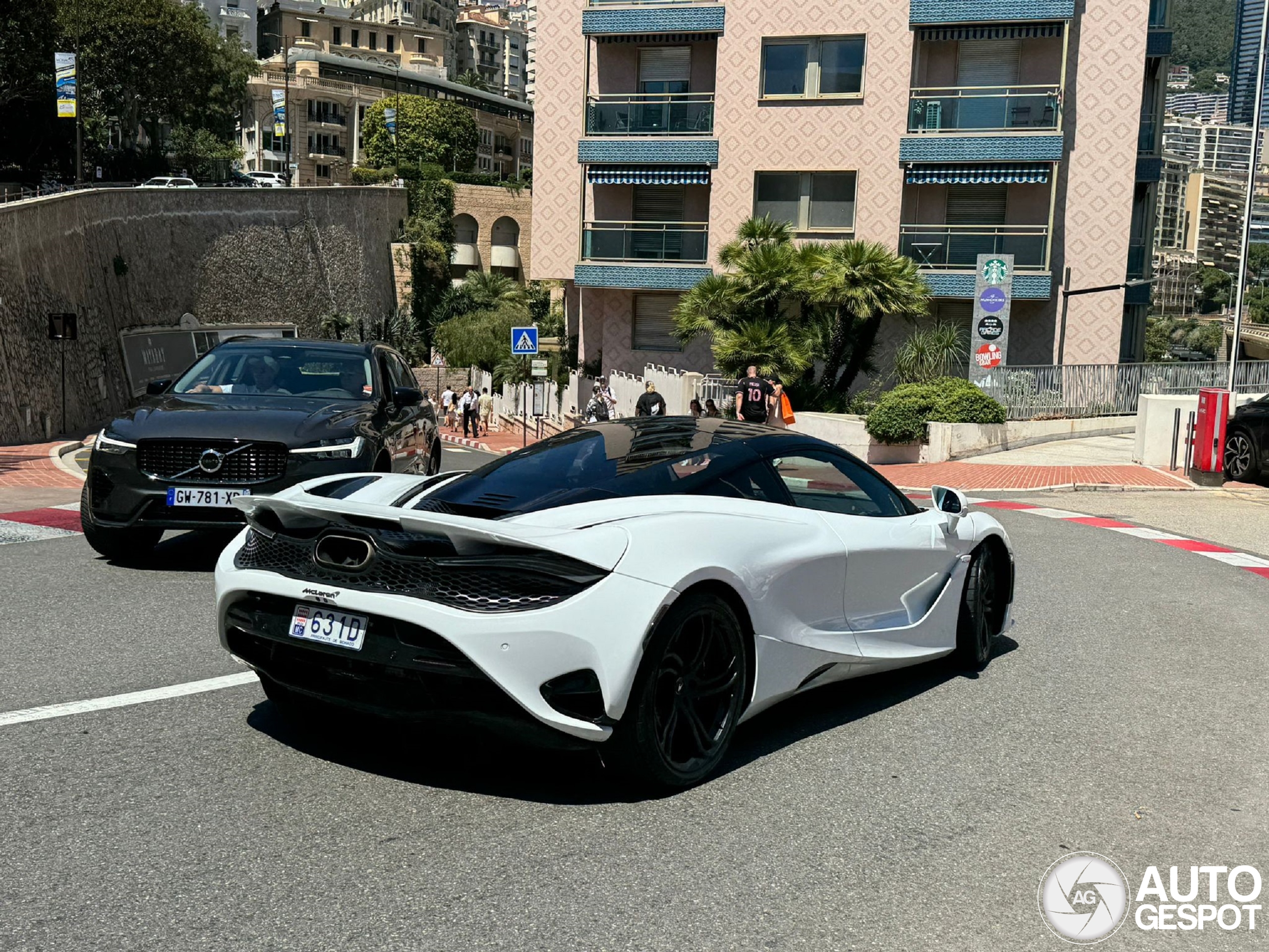 McLaren 750S