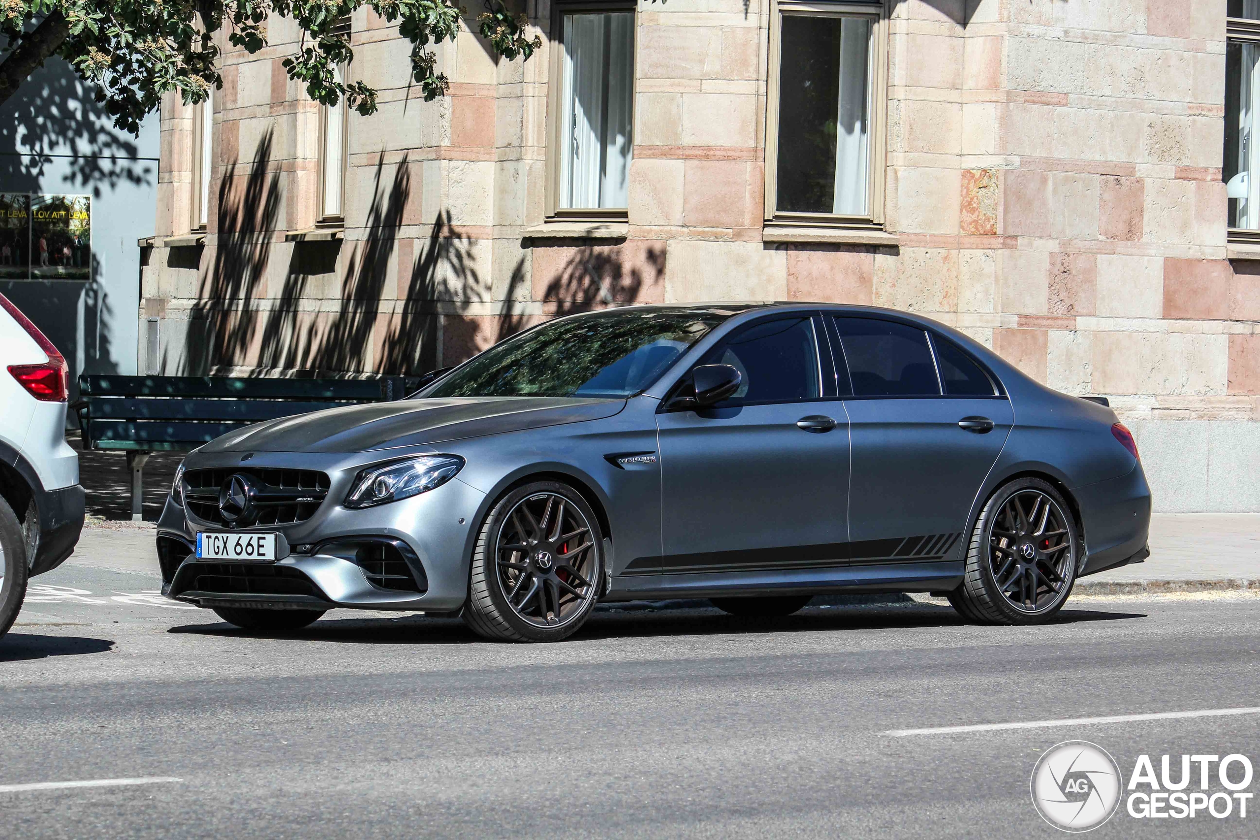 Mercedes-AMG E 63 S W213