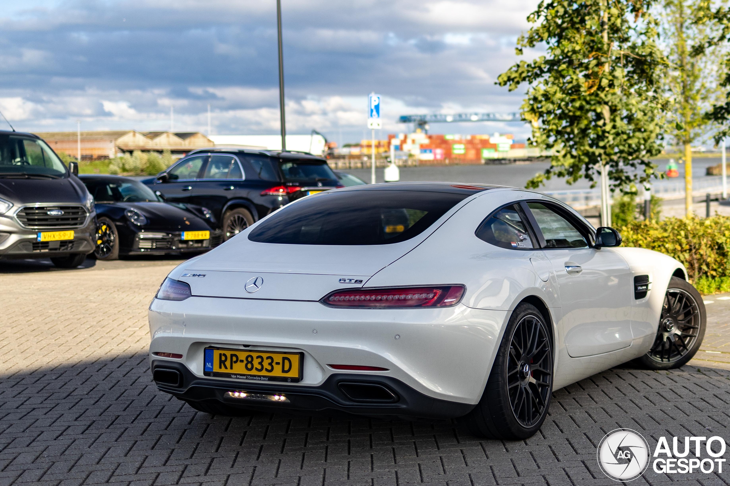 Mercedes-AMG GT S C190