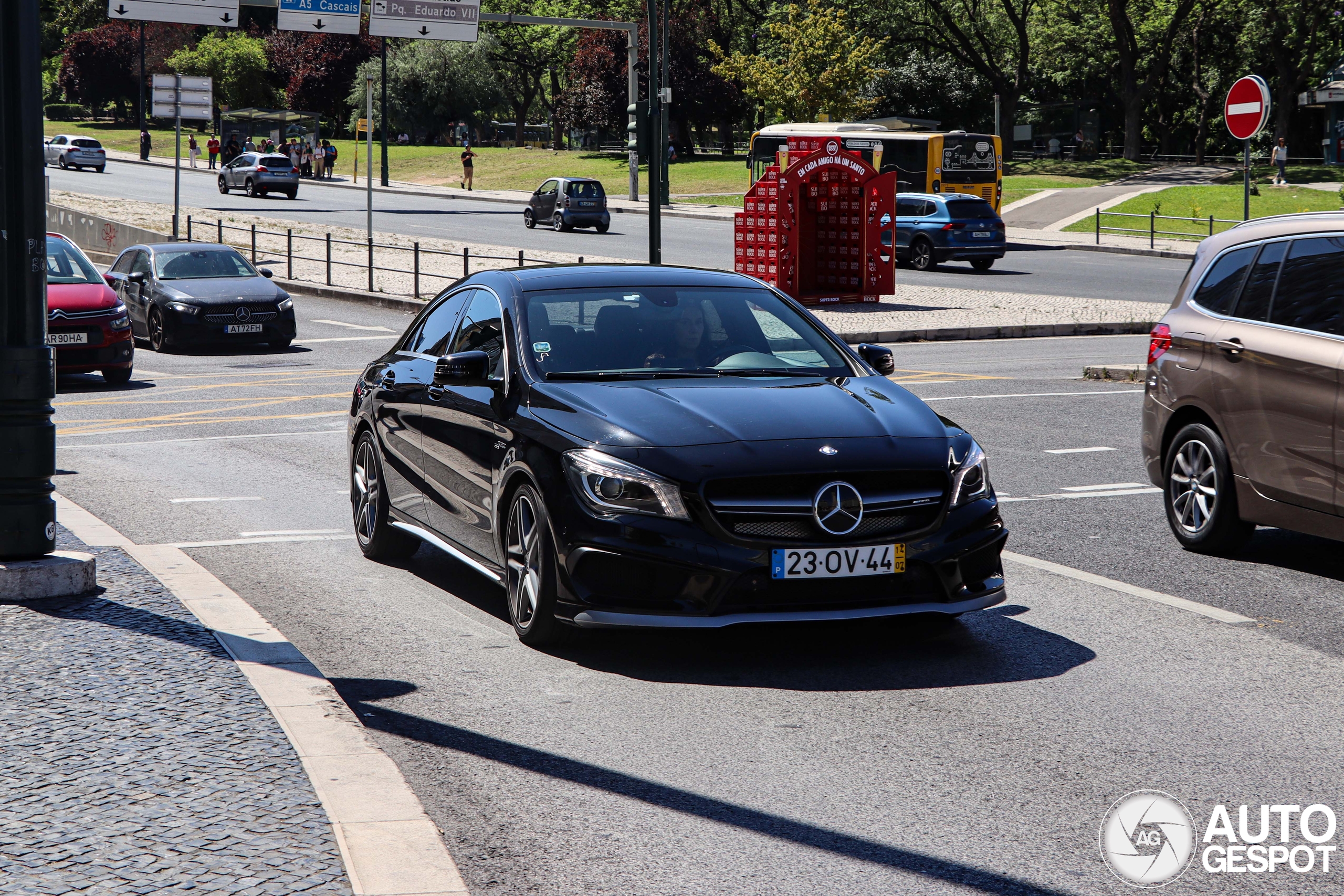 Mercedes-Benz CLA 45 AMG C117