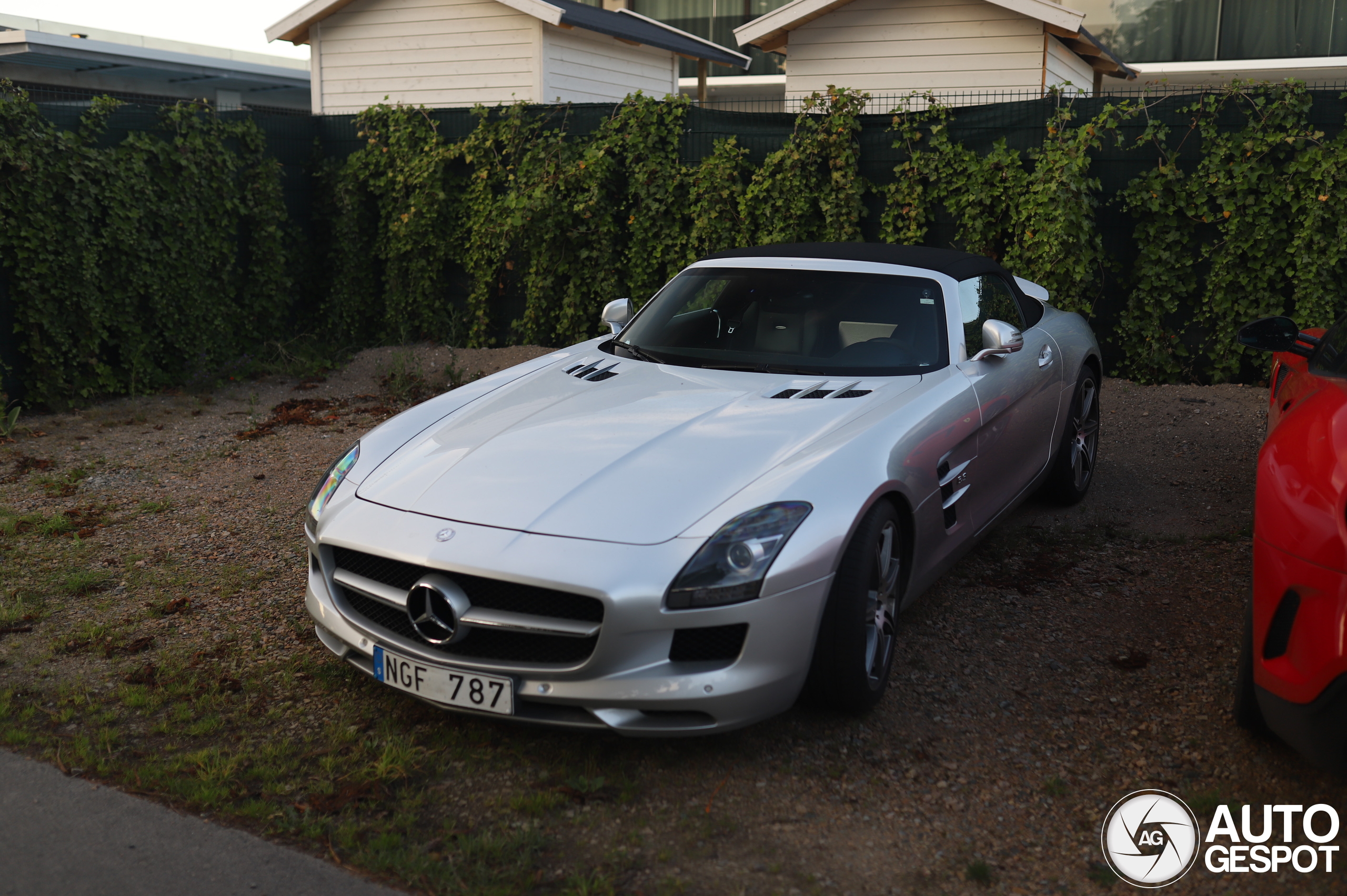 Mercedes-Benz SLS AMG Roadster