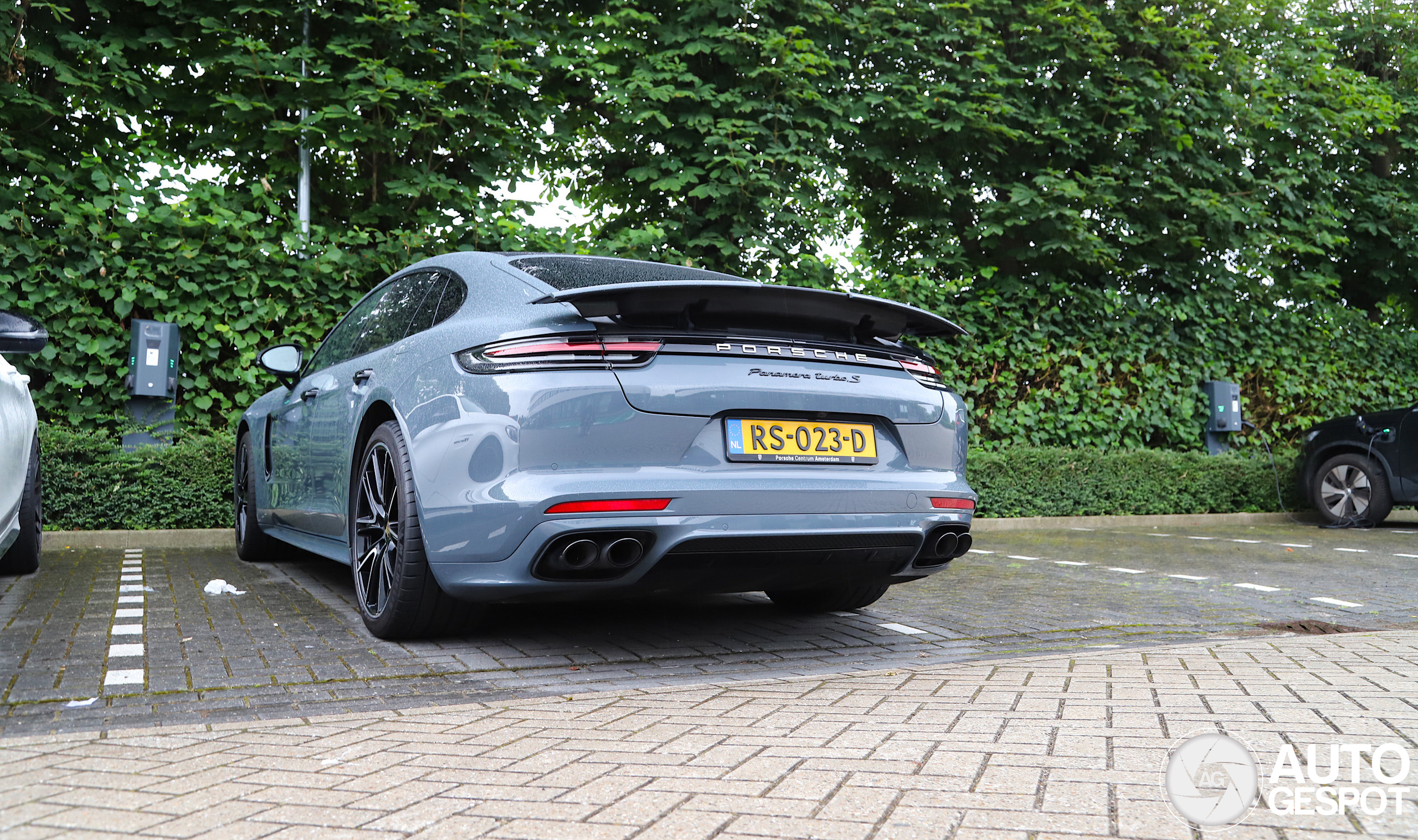 Porsche 971 Panamera Turbo S E-Hybrid