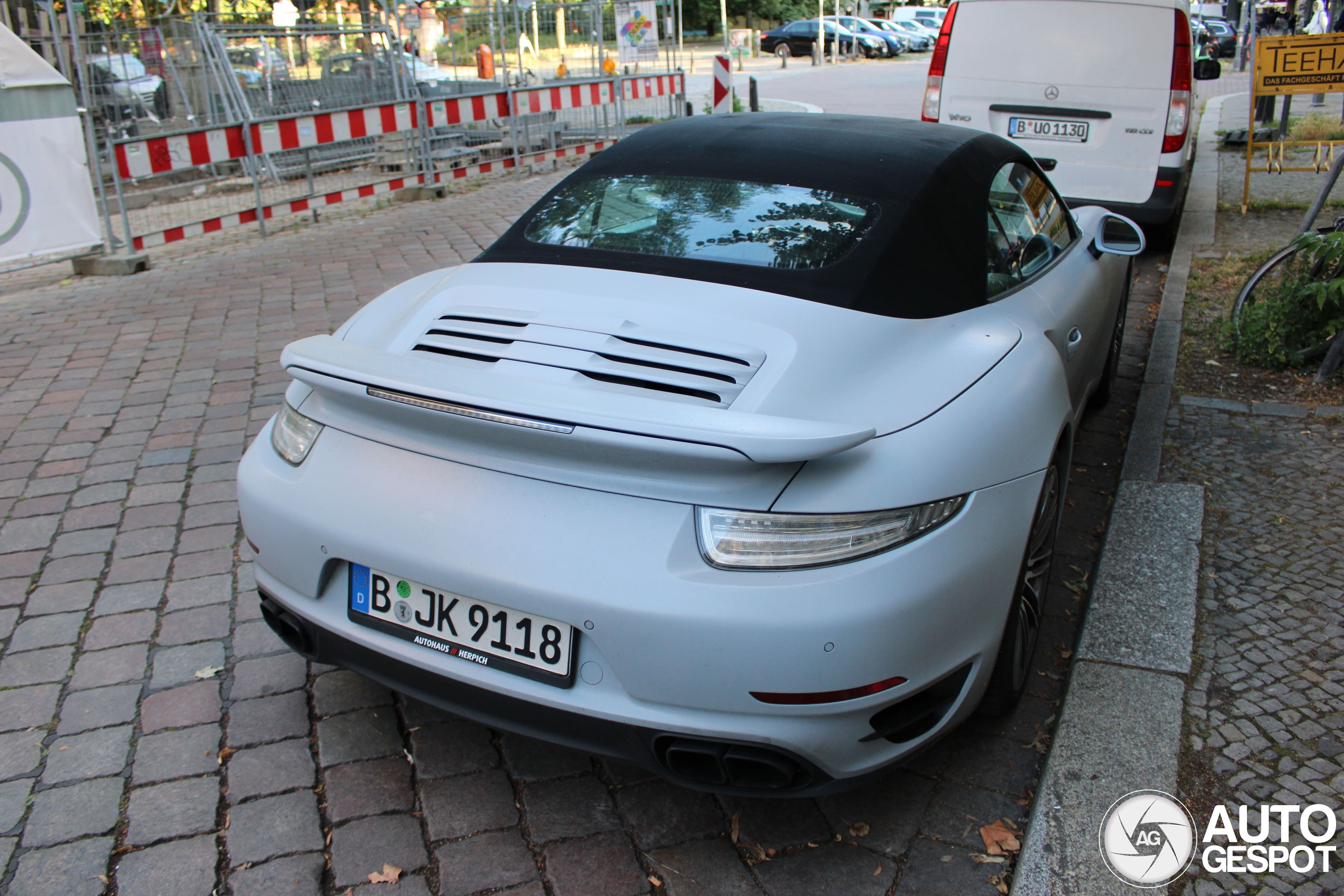 Porsche 991 Turbo S Cabriolet MkI