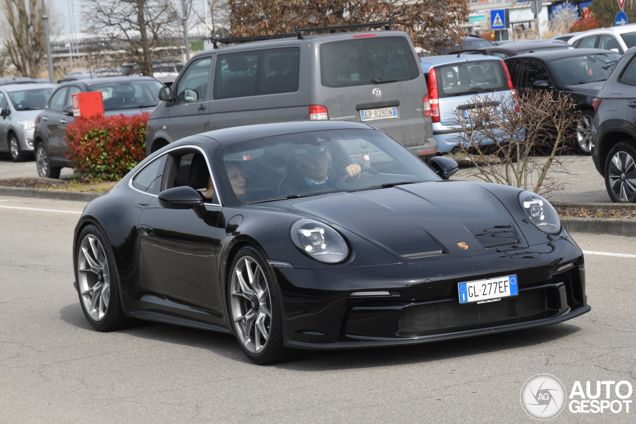 Porsche 992 GT3 Touring