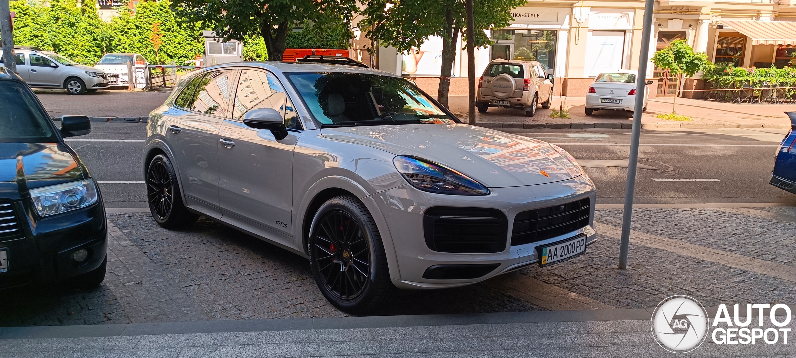 Porsche 9YA Cayenne GTS