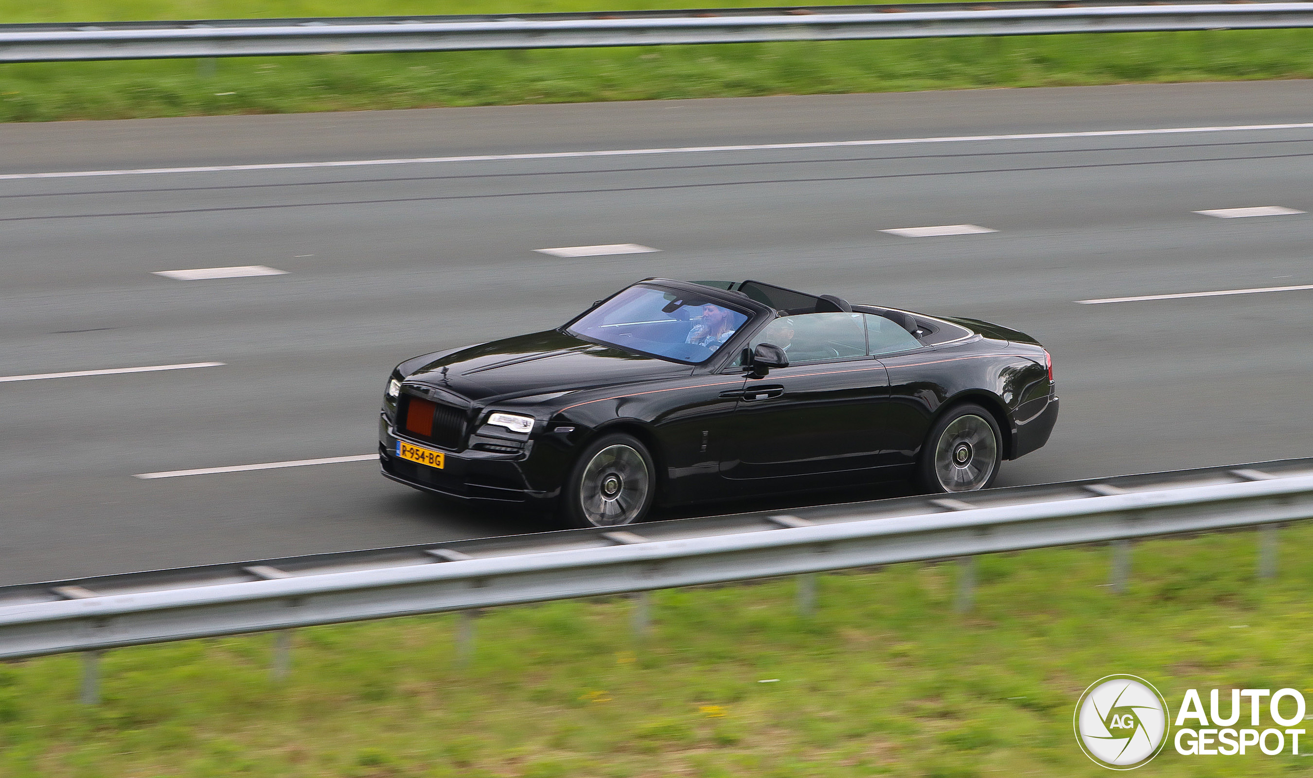 Rolls-Royce Dawn Black Badge