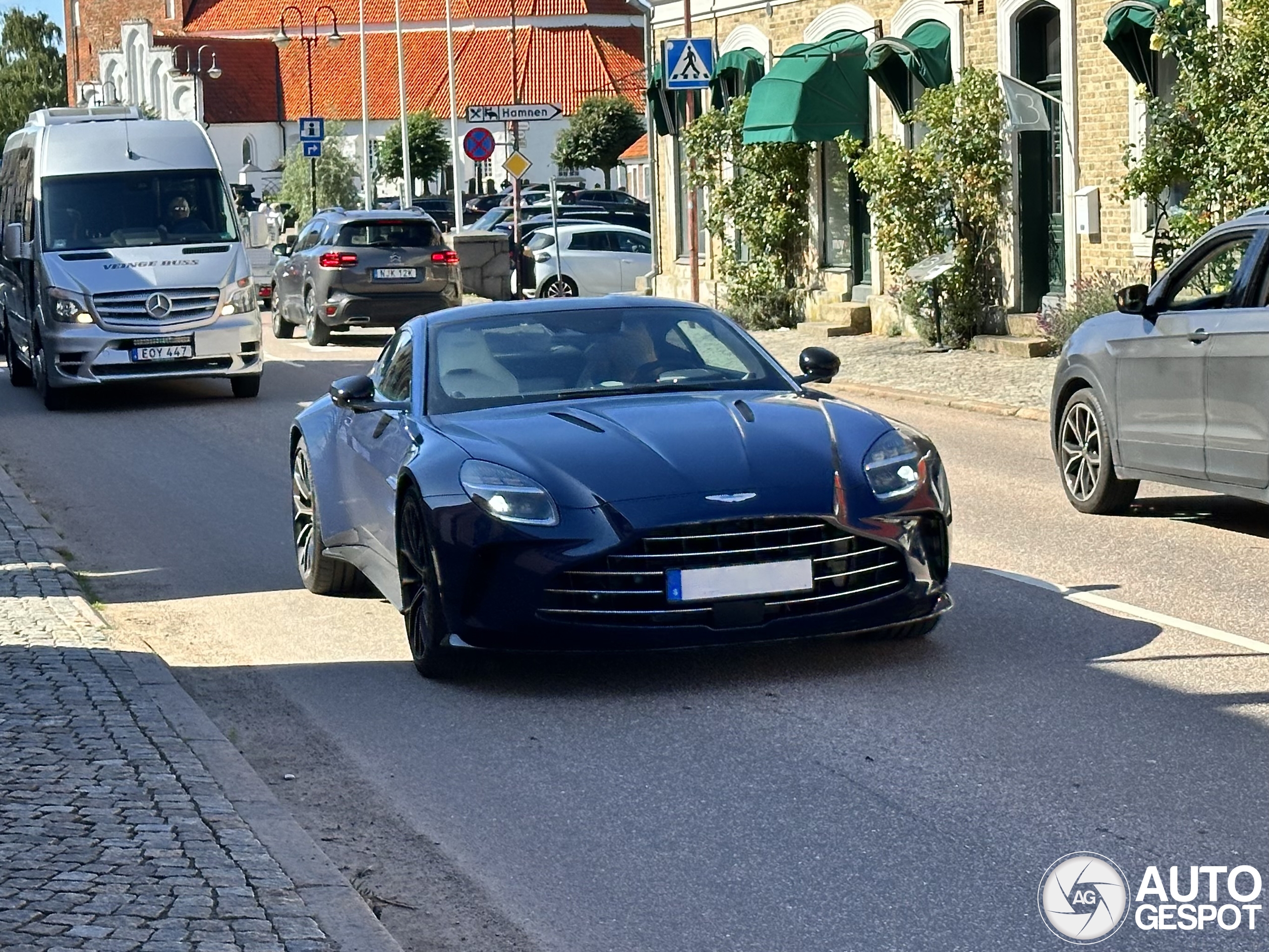 Aston Martin Vantage 2024