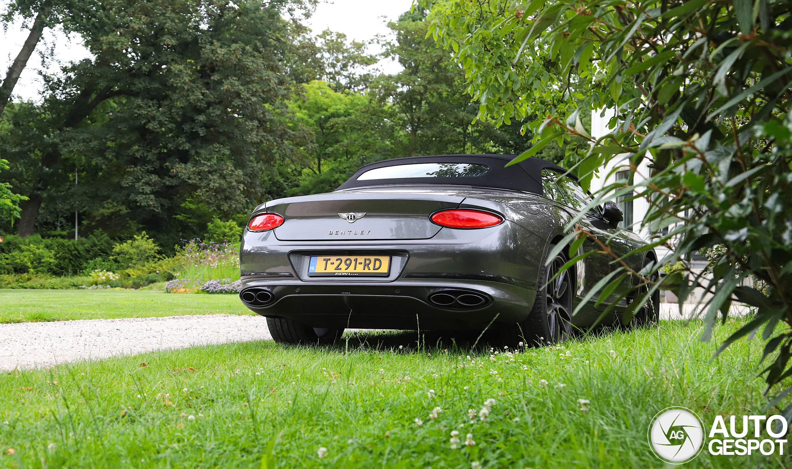 Bentley Continental GTC V8 2020