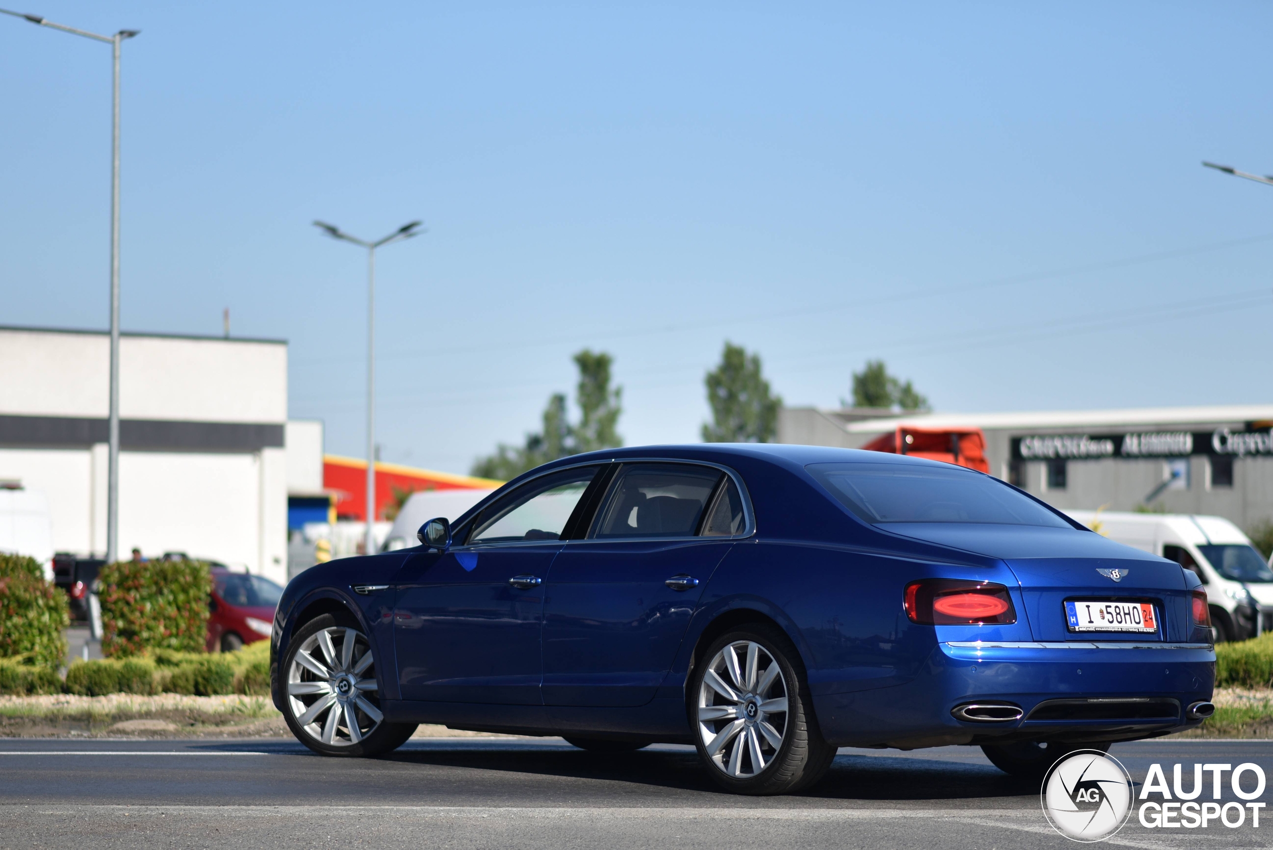 Bentley Flying Spur W12