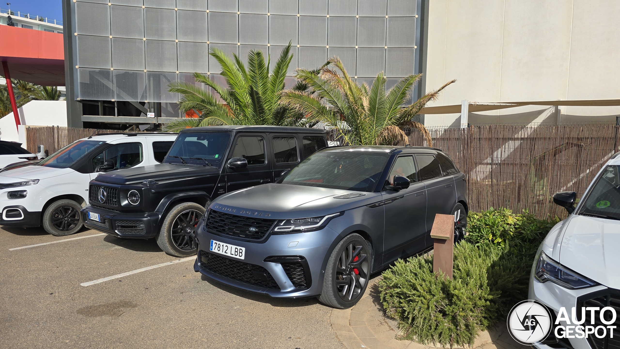 Land Rover Range Rover Velar SVAutobiography