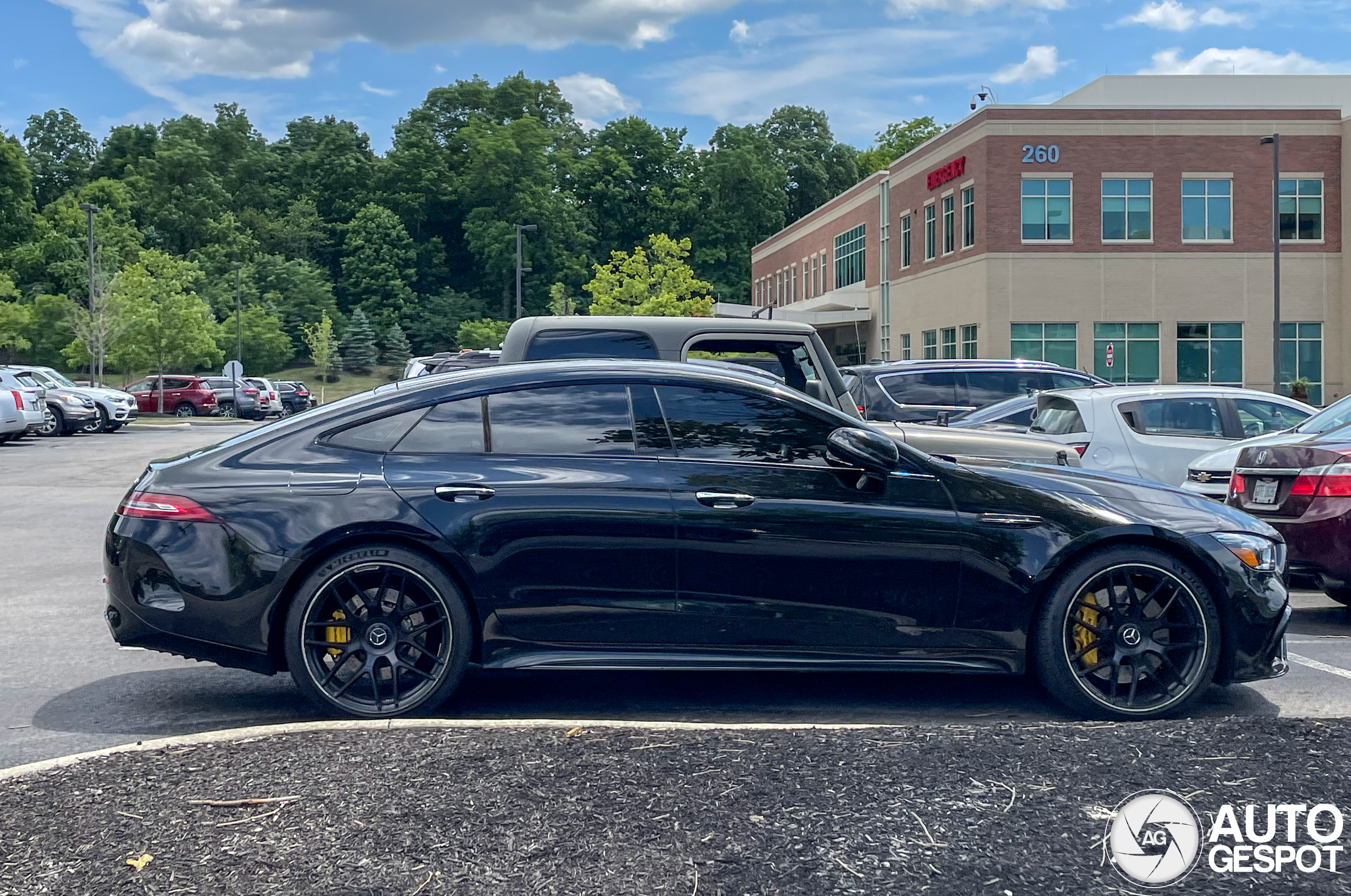 Mercedes-AMG GT 63 S X290