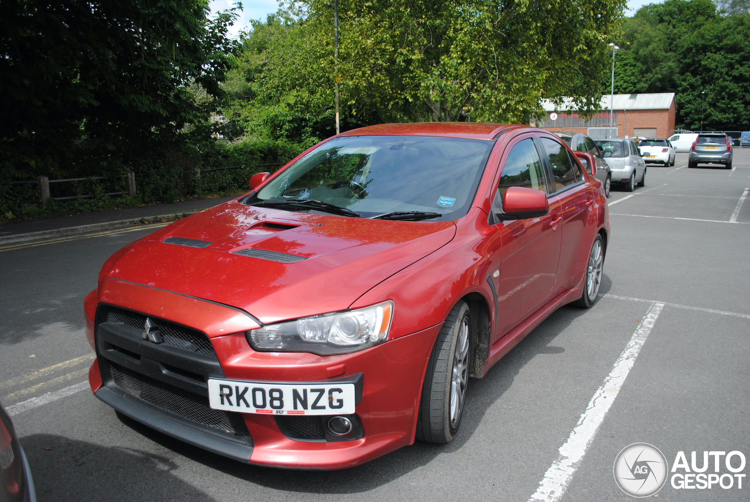 Mitsubishi Lancer Evolution X FQ-300