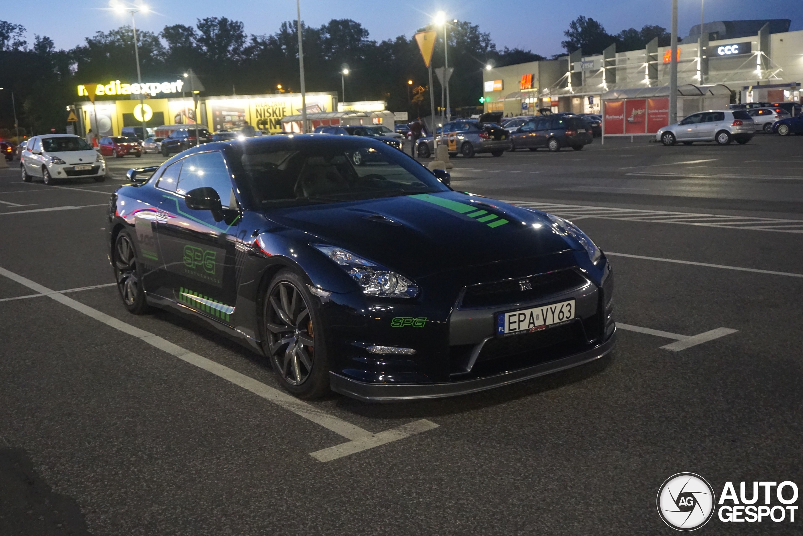 Nissan GT-R 2011