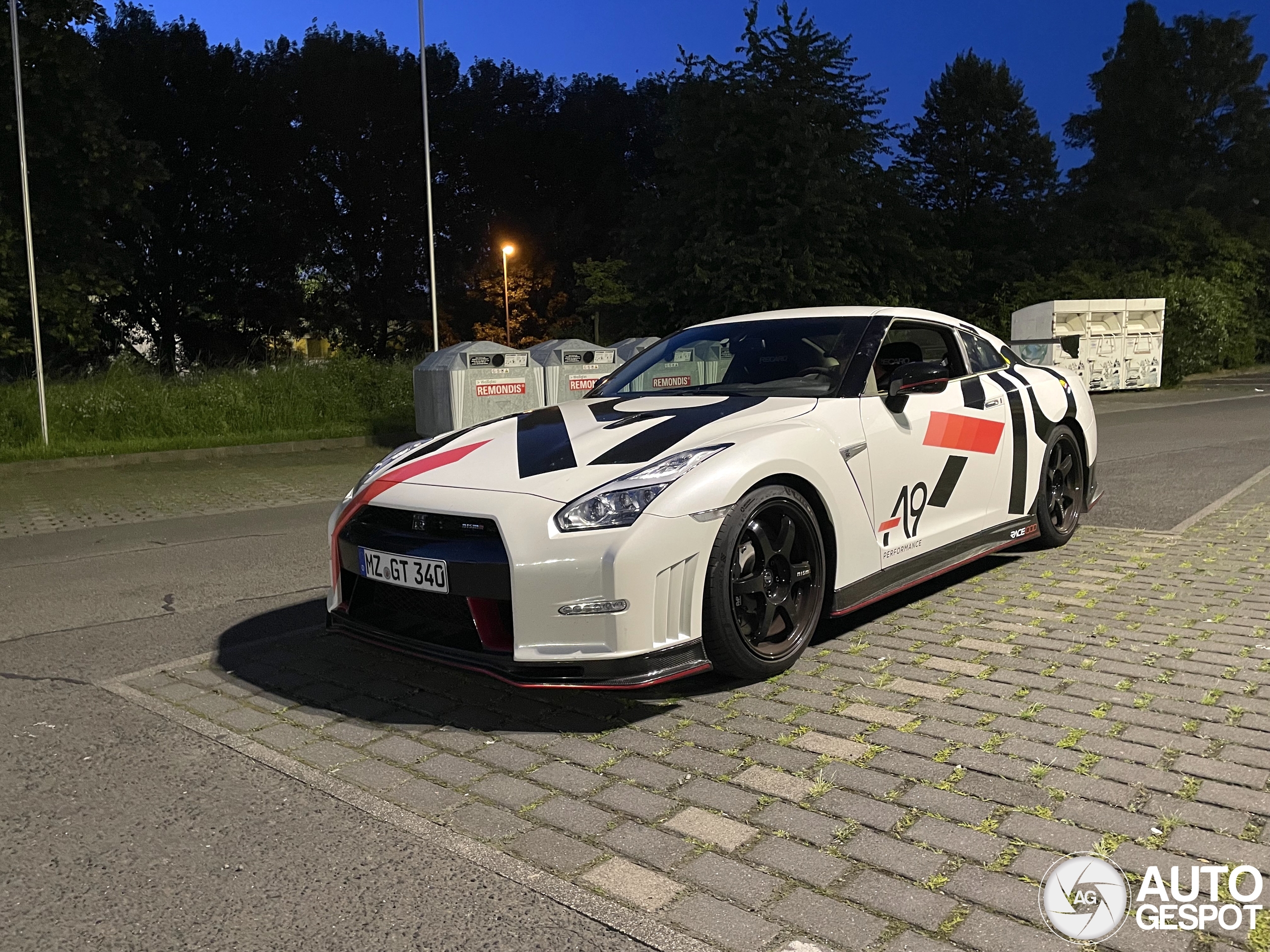 Nissan GT-R 2014 Nismo A9 Performance