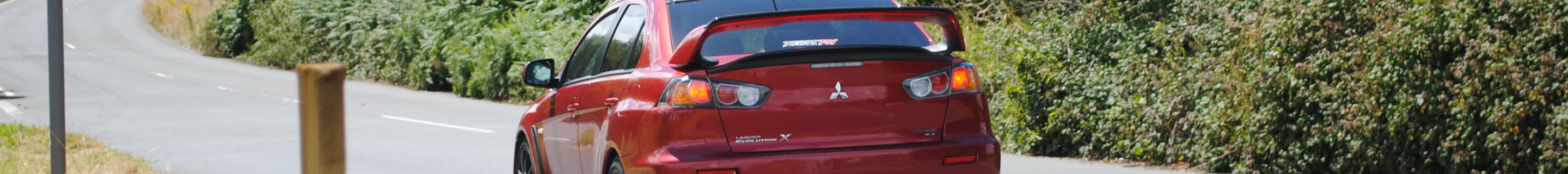 Mitsubishi Lancer Evolution X FQ-400