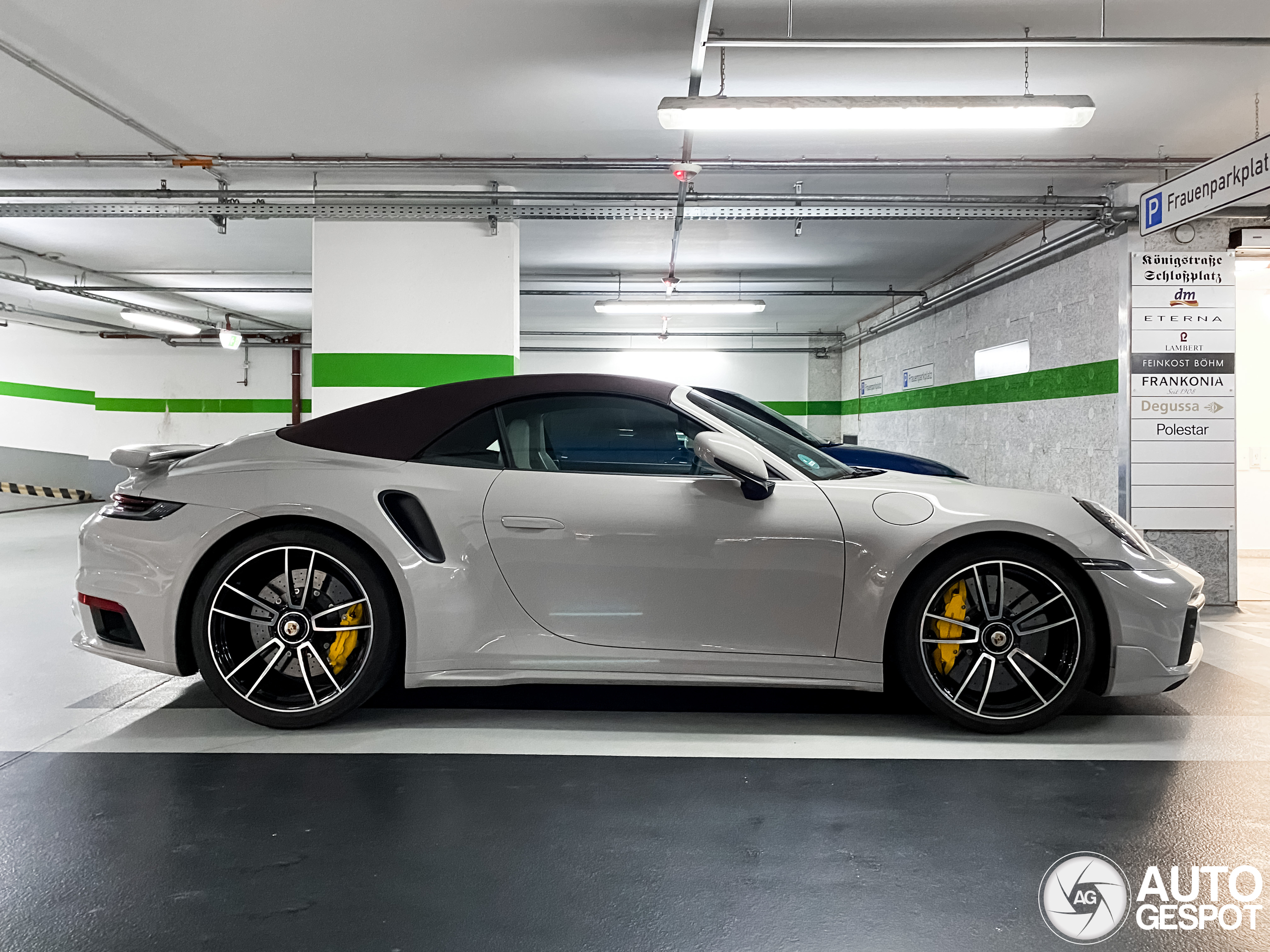 Porsche 992 Turbo S Cabriolet