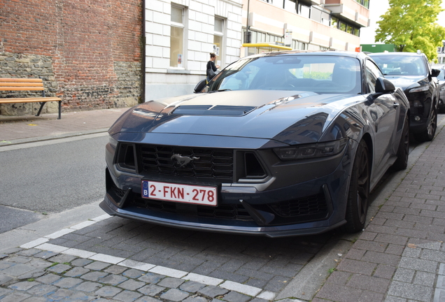 Ford Mustang Dark Horse 2024