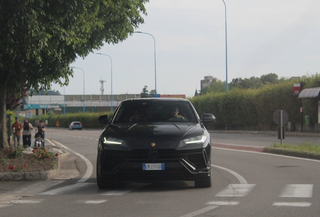 Lamborghini Urus S