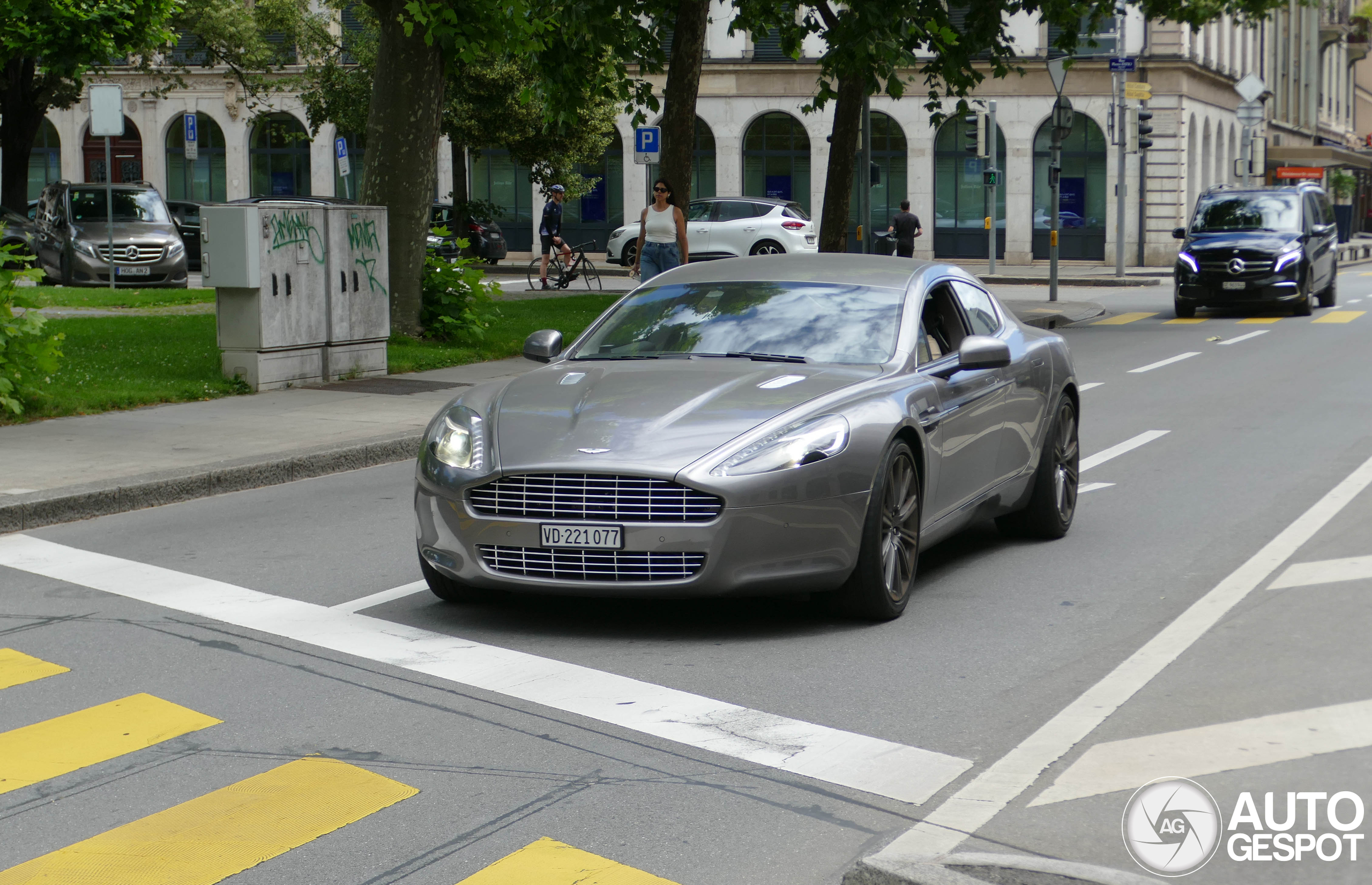 Aston Martin Rapide