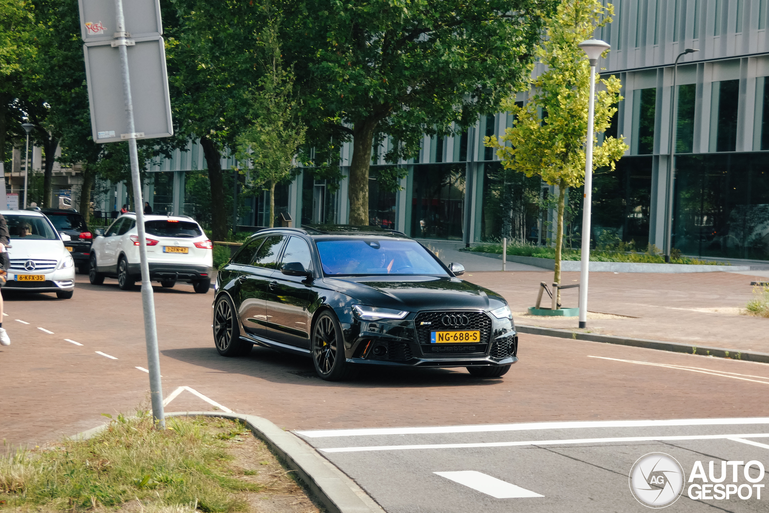 Audi RS6 Avant C7 2015