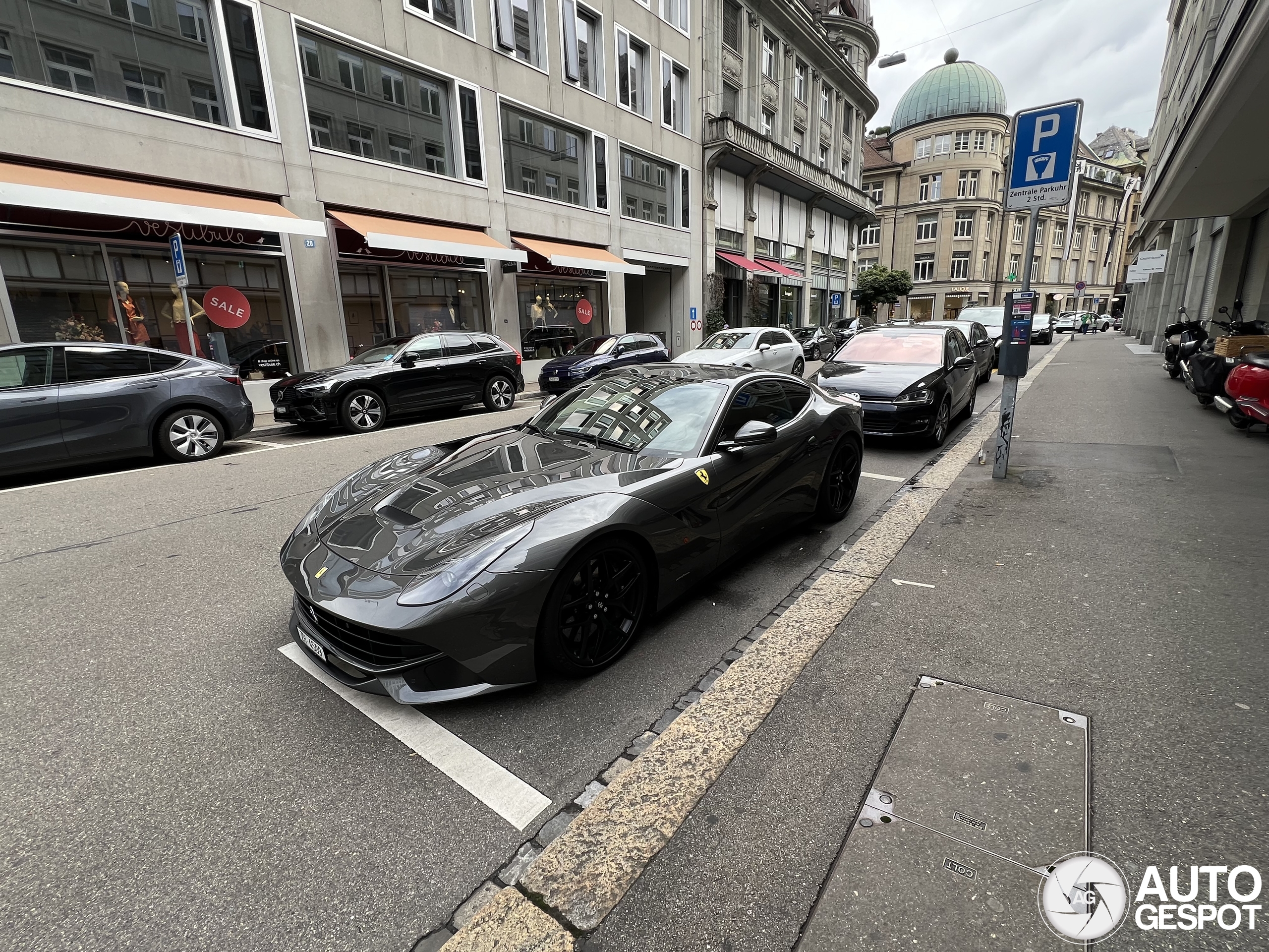 Ferrari F12berlinetta