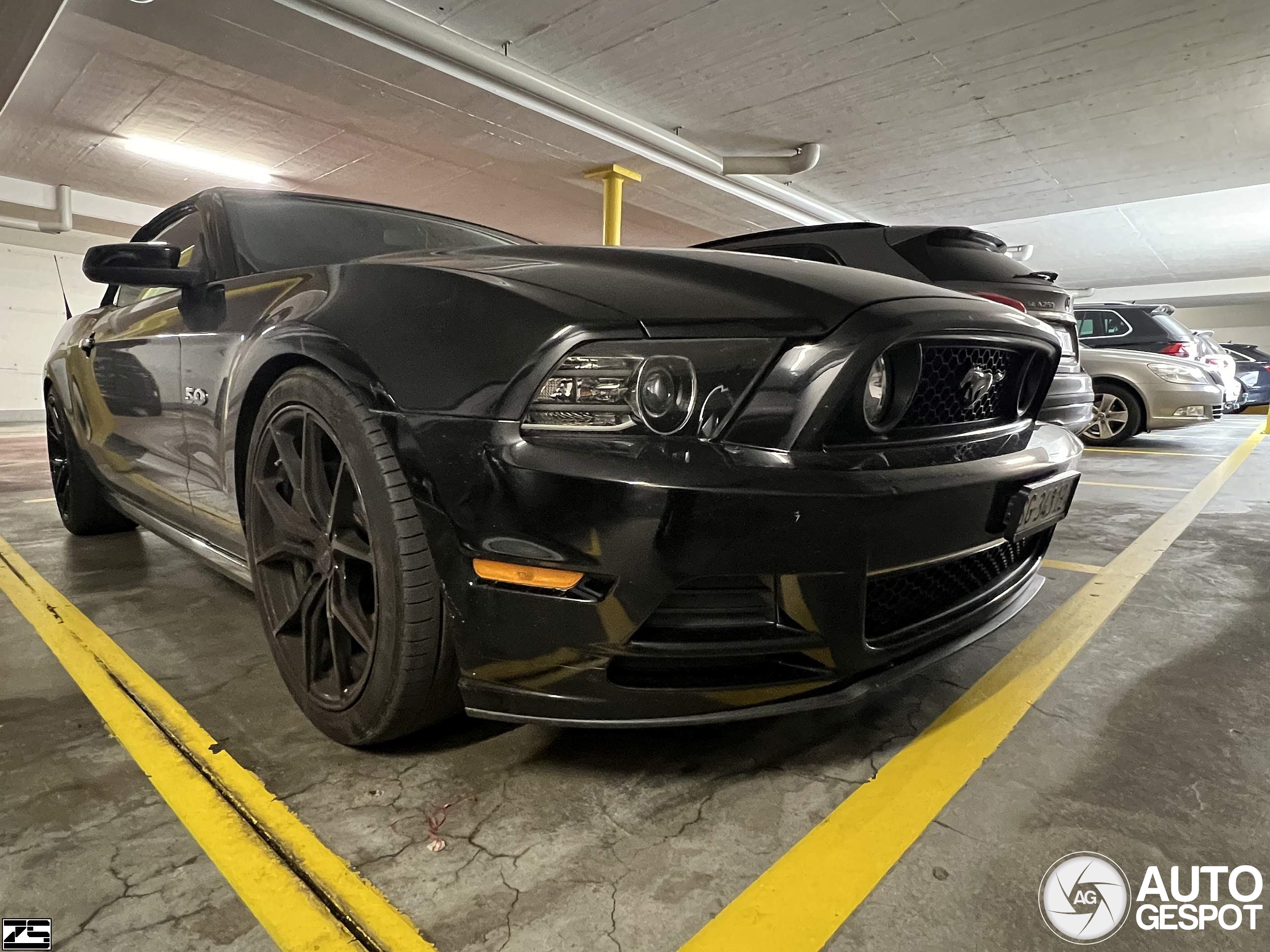 Ford Mustang GT Convertible 2013