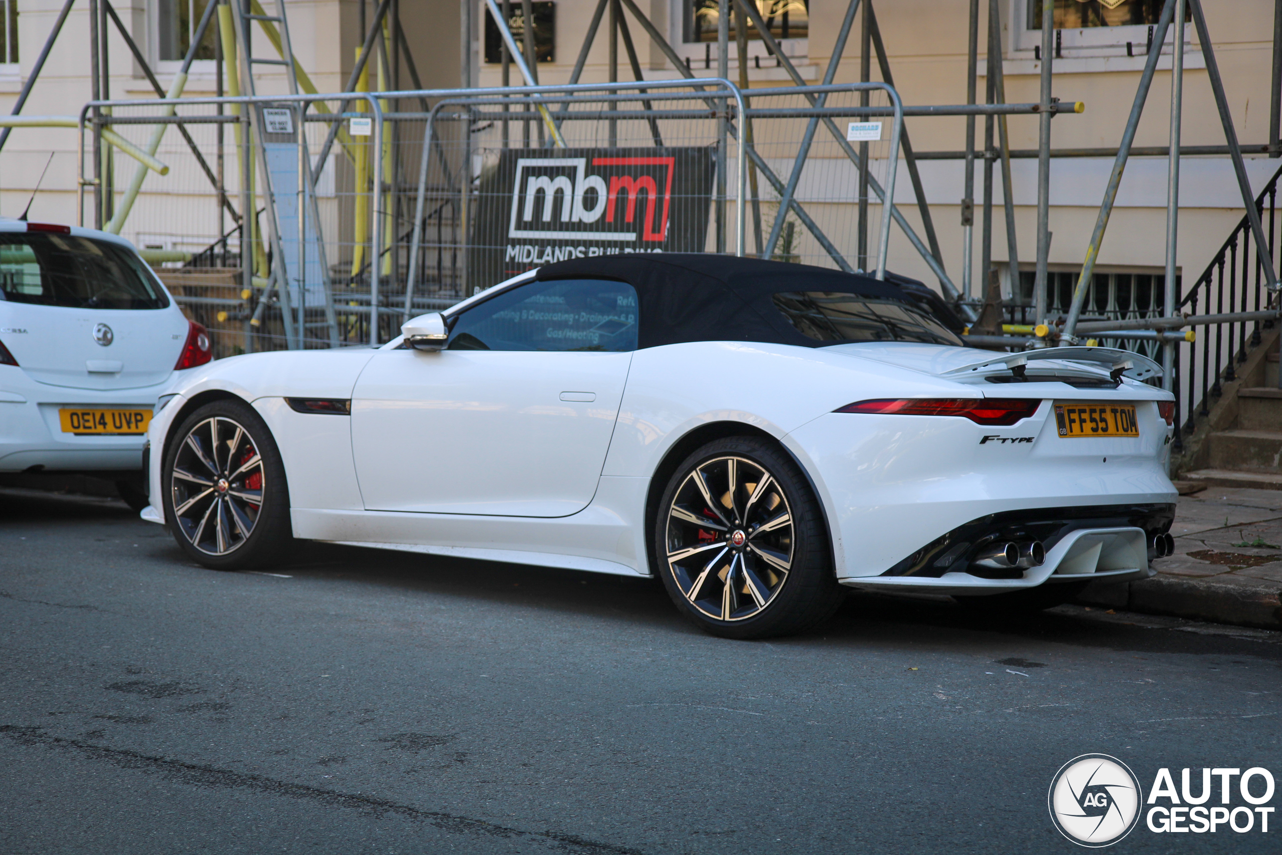 Jaguar F-TYPE R Convertible 2020