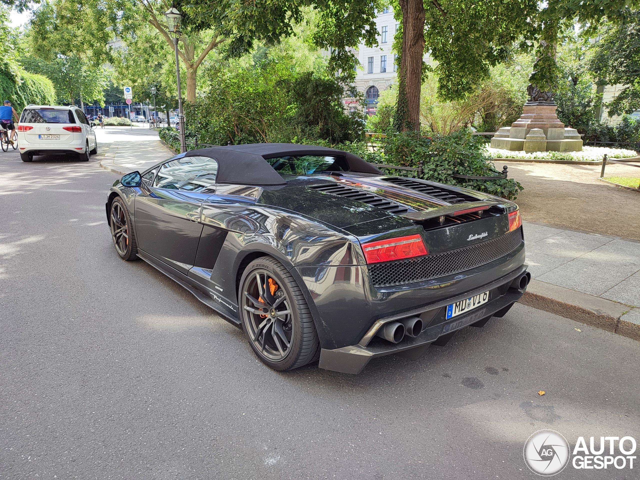 Lamborghini Gallardo LP570-4 Spyder Performante