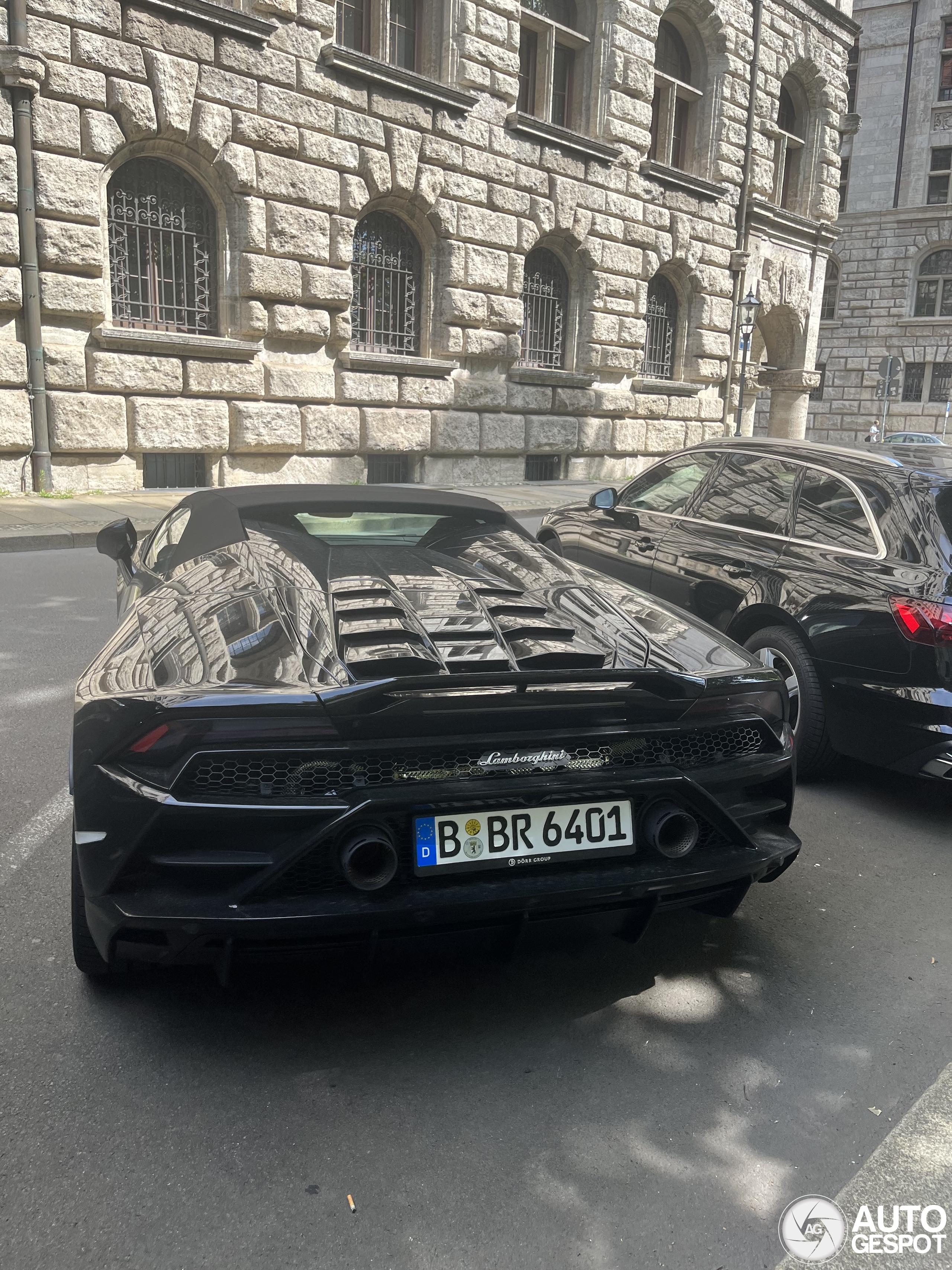 Lamborghini Huracán LP640-4 EVO Spyder