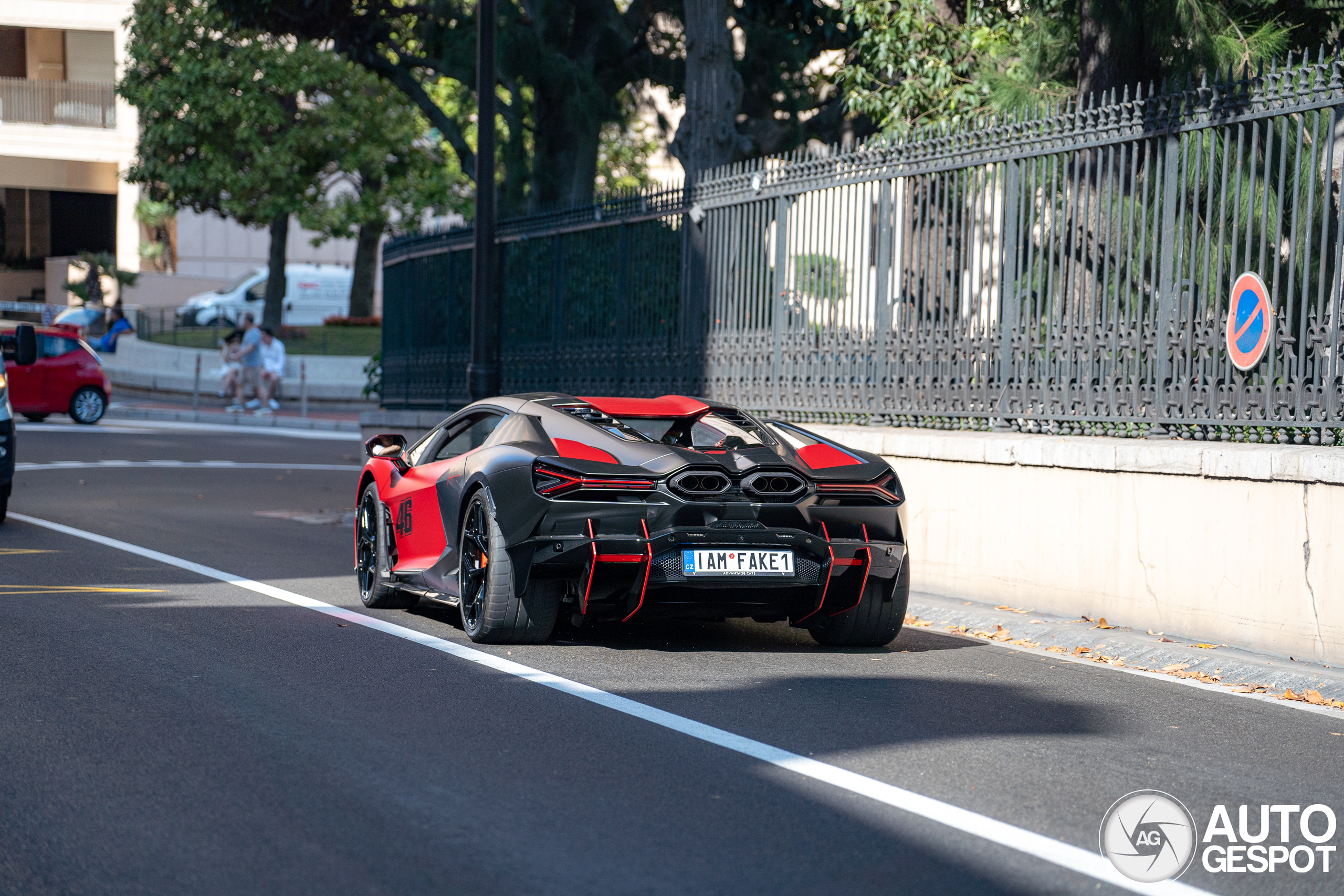 We kijken hier naar de eerste Lamborghini Revuelto kitcar