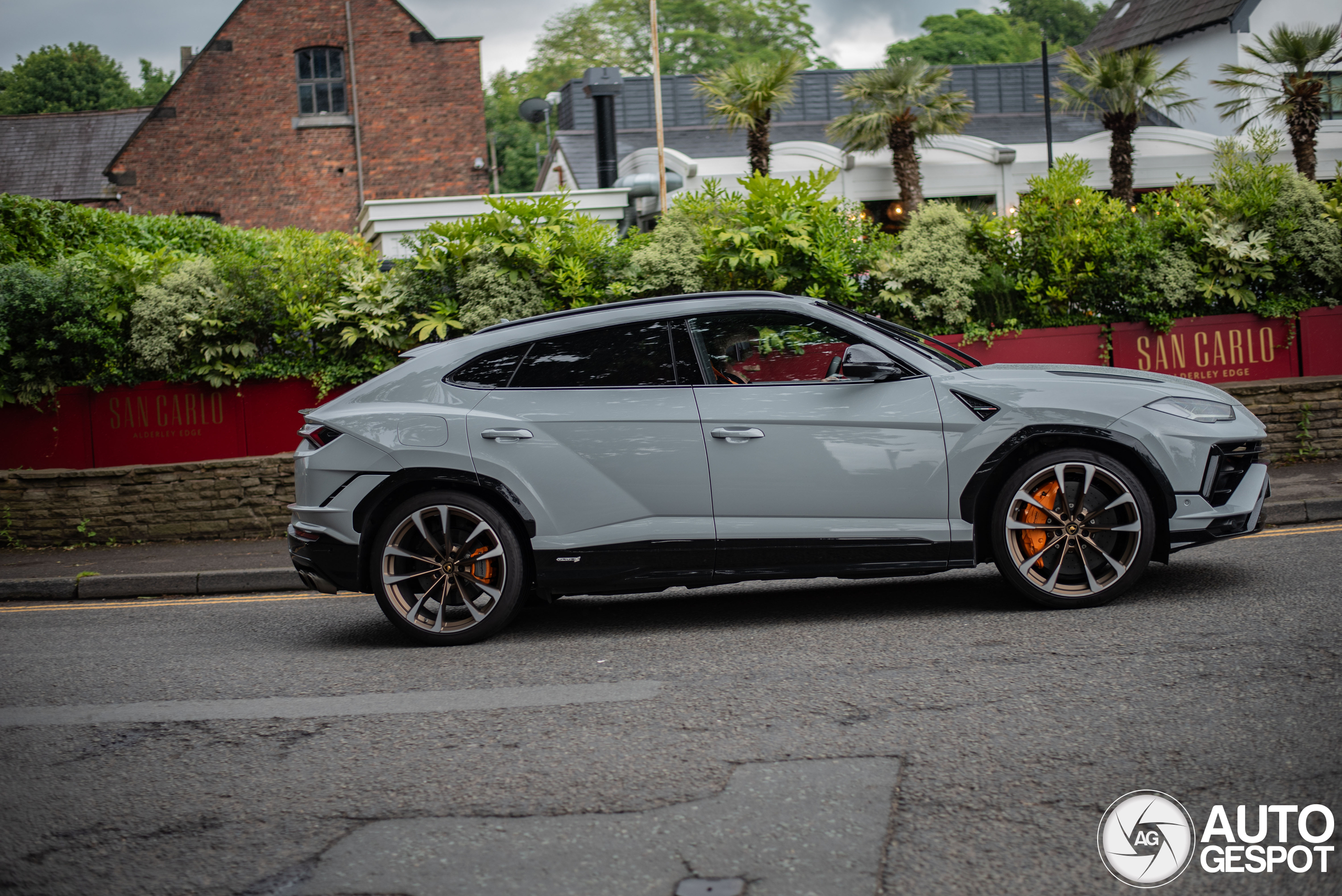 Lamborghini Urus S