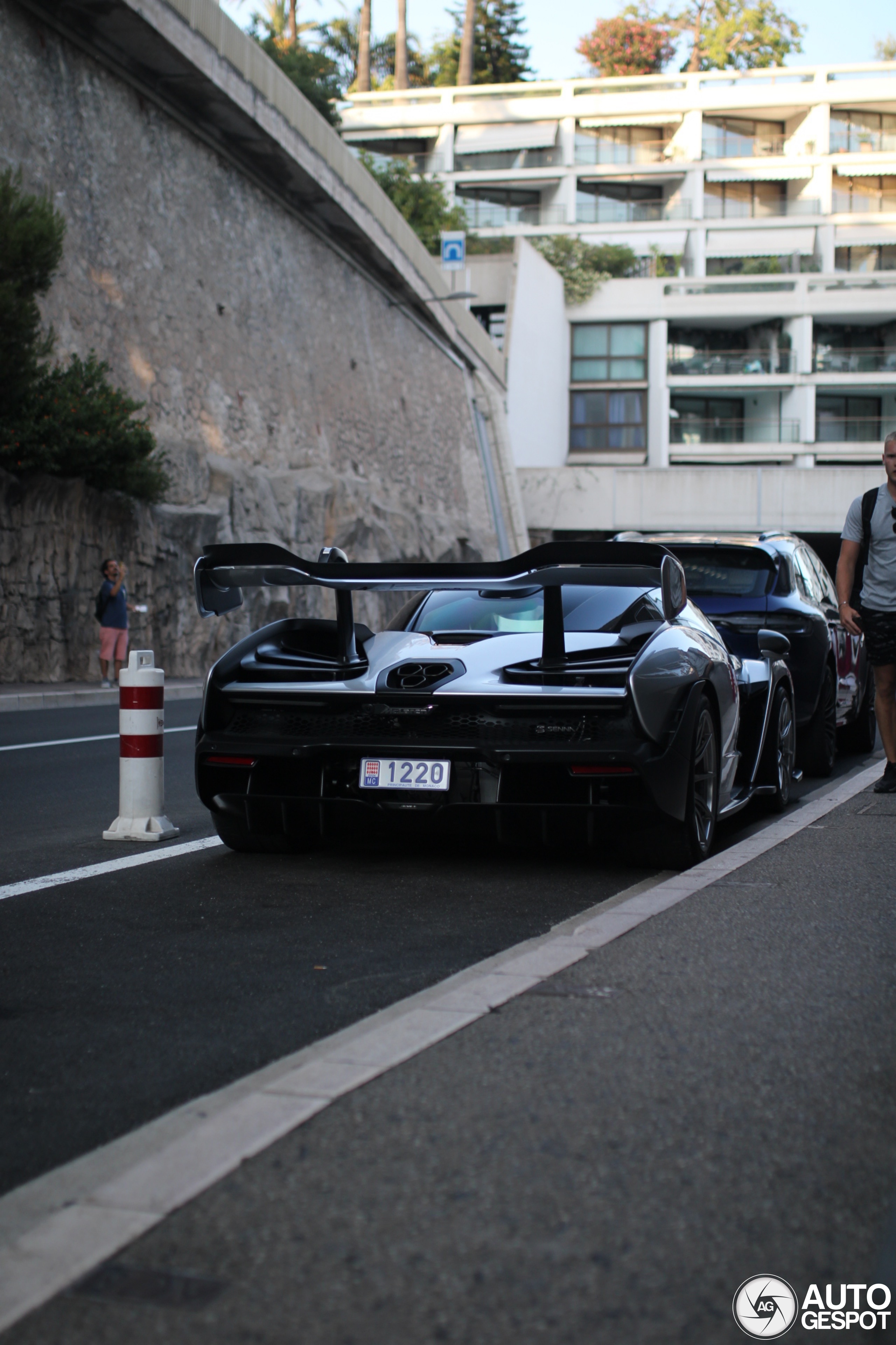 McLaren Senna