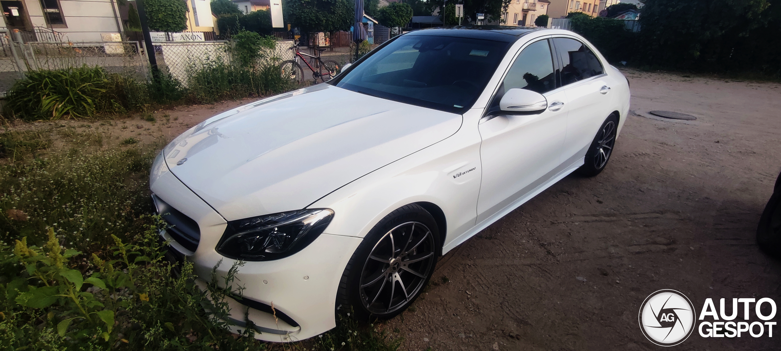 Mercedes-AMG C 63 S W205