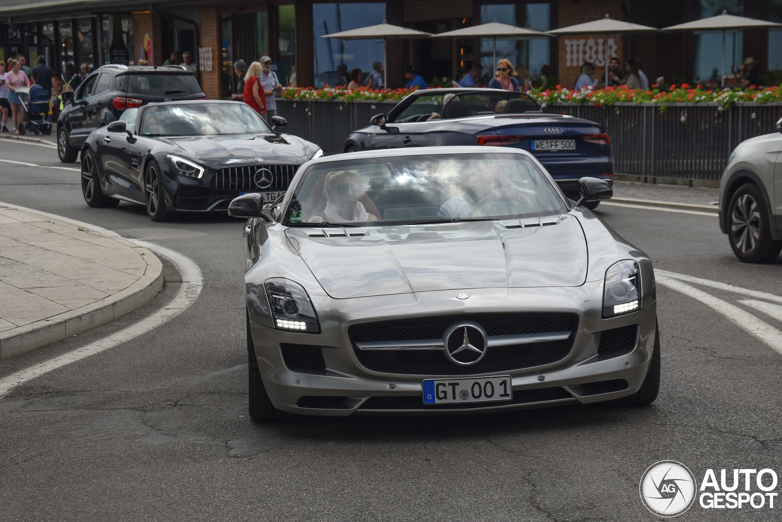 Mercedes-Benz SLS AMG GT Roadster