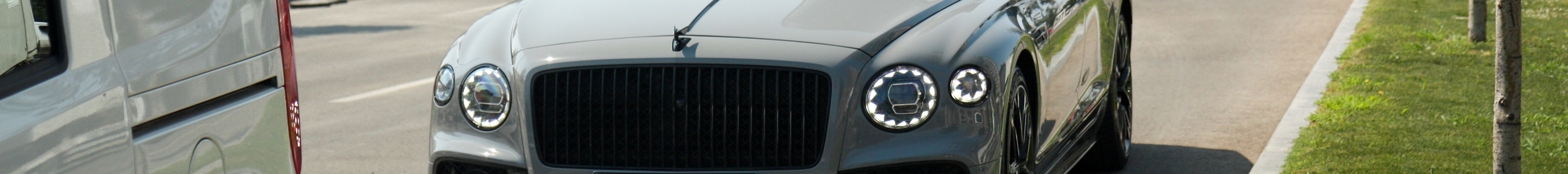 Bentley Flying Spur V8 S 2023