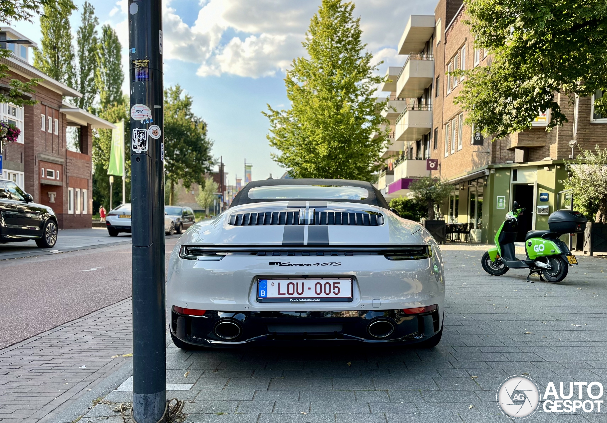 Porsche 992 Carrera 4 GTS Cabriolet