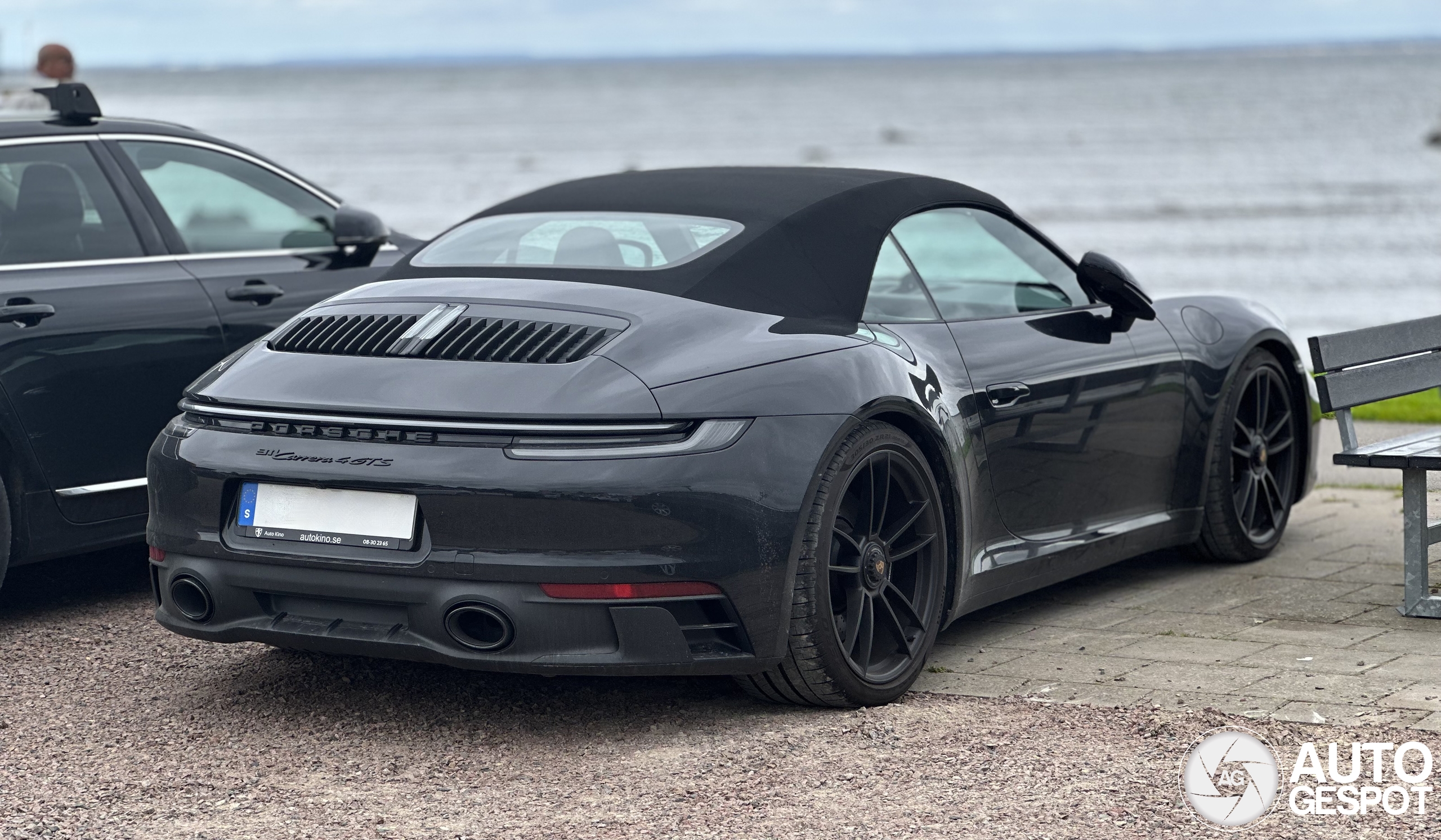 Porsche 992 Carrera 4 GTS Cabriolet