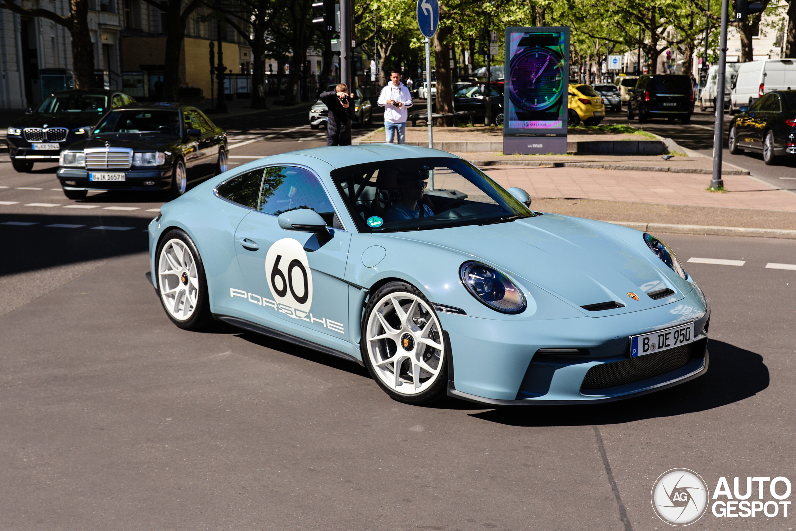 Porsche 992 S/T