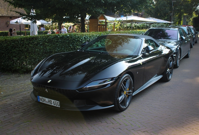 Ferrari Roma Spider