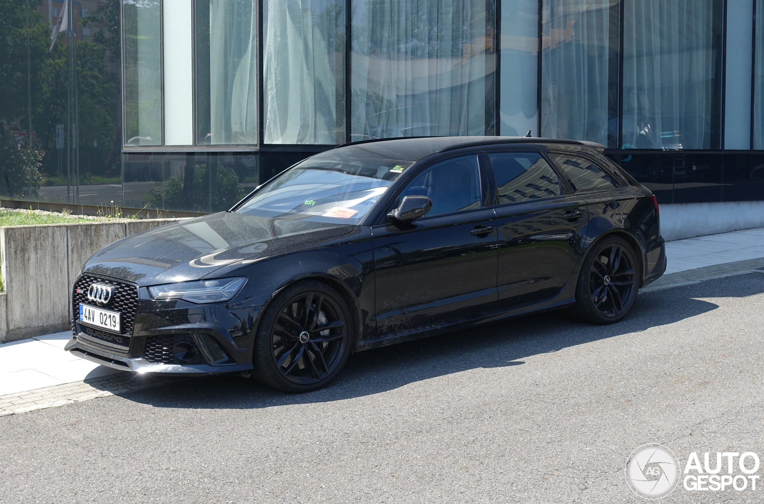 Audi RS6 Avant C7 2015