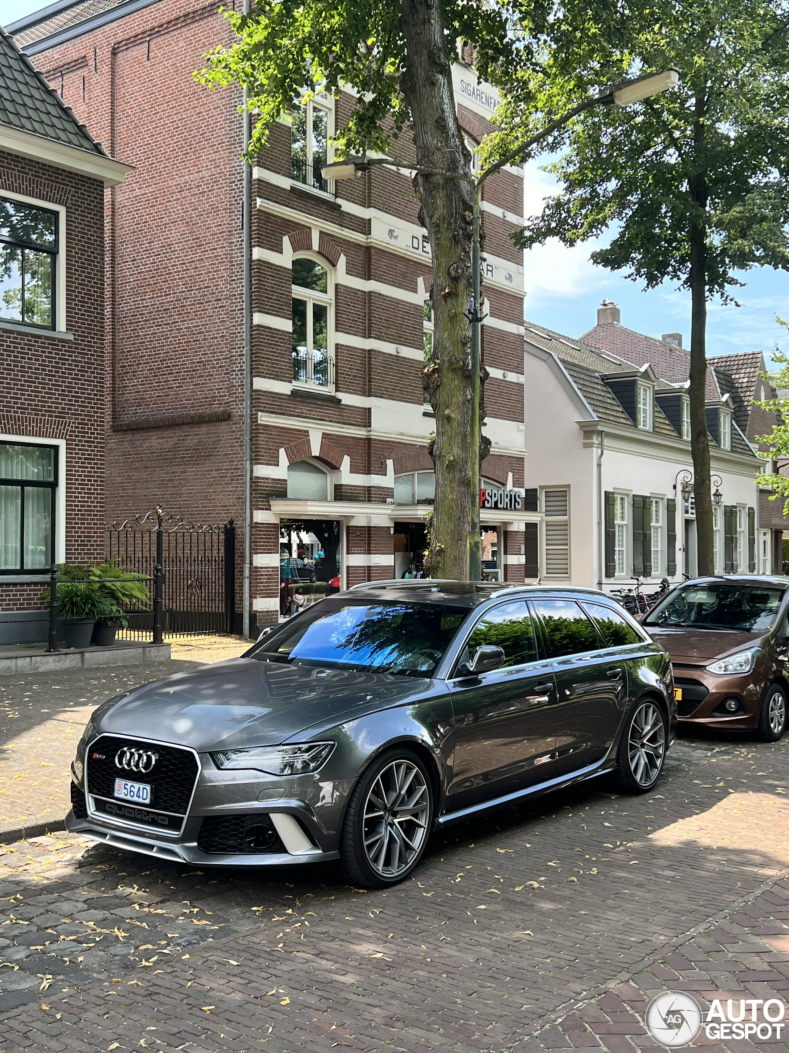 Audi RS6 Avant C7 2015