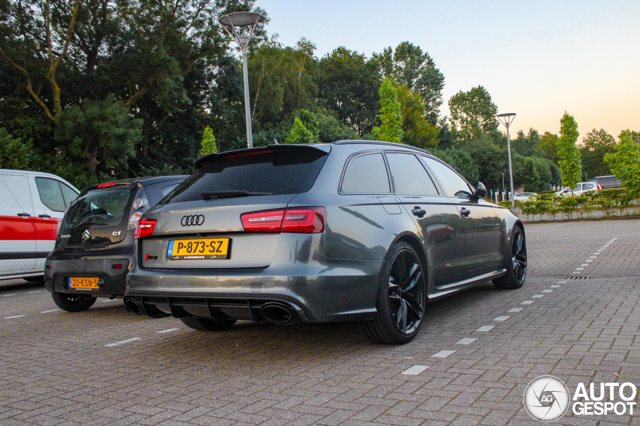 Audi RS6 Avant C7