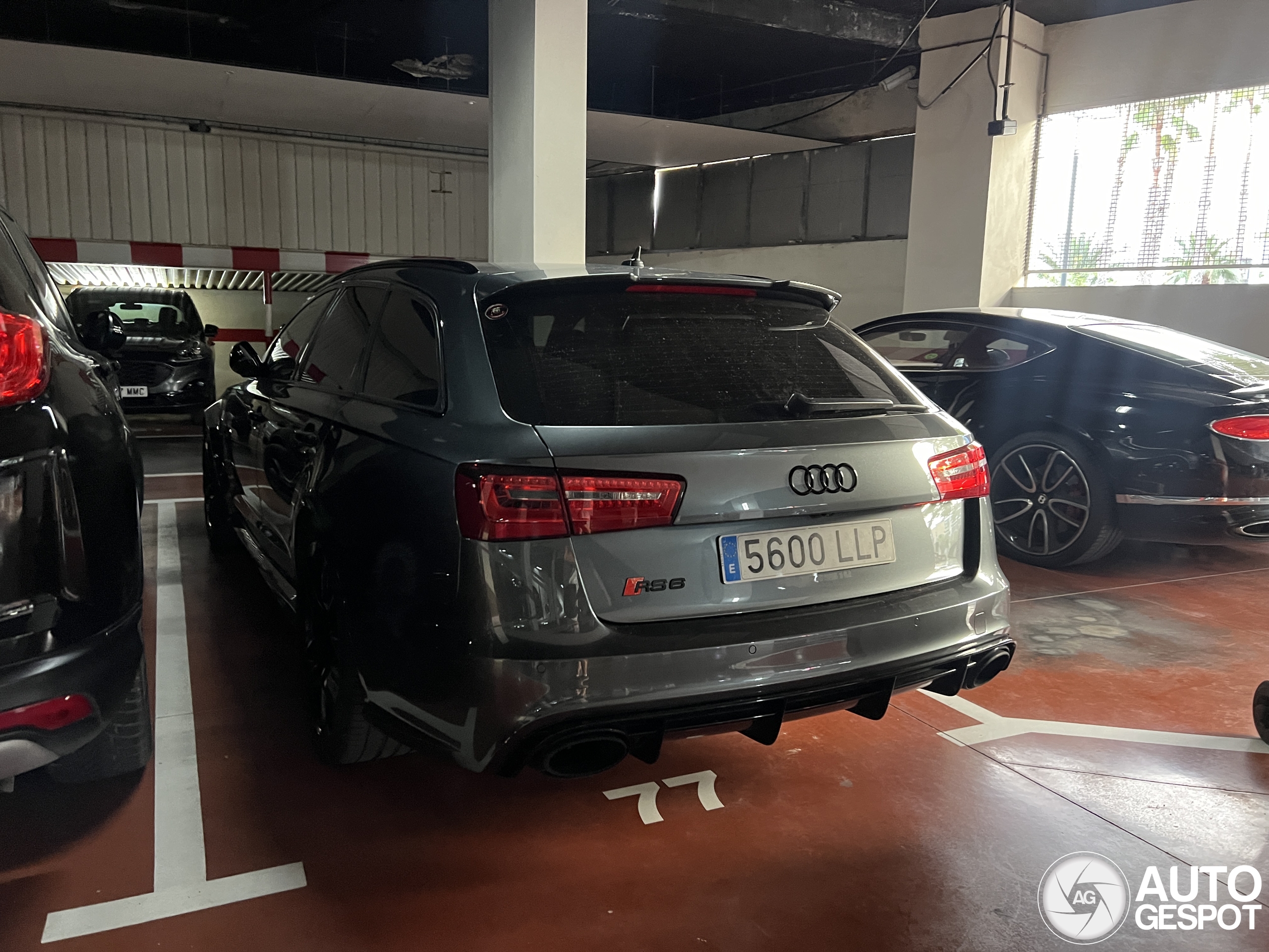 Audi RS6 Avant C7