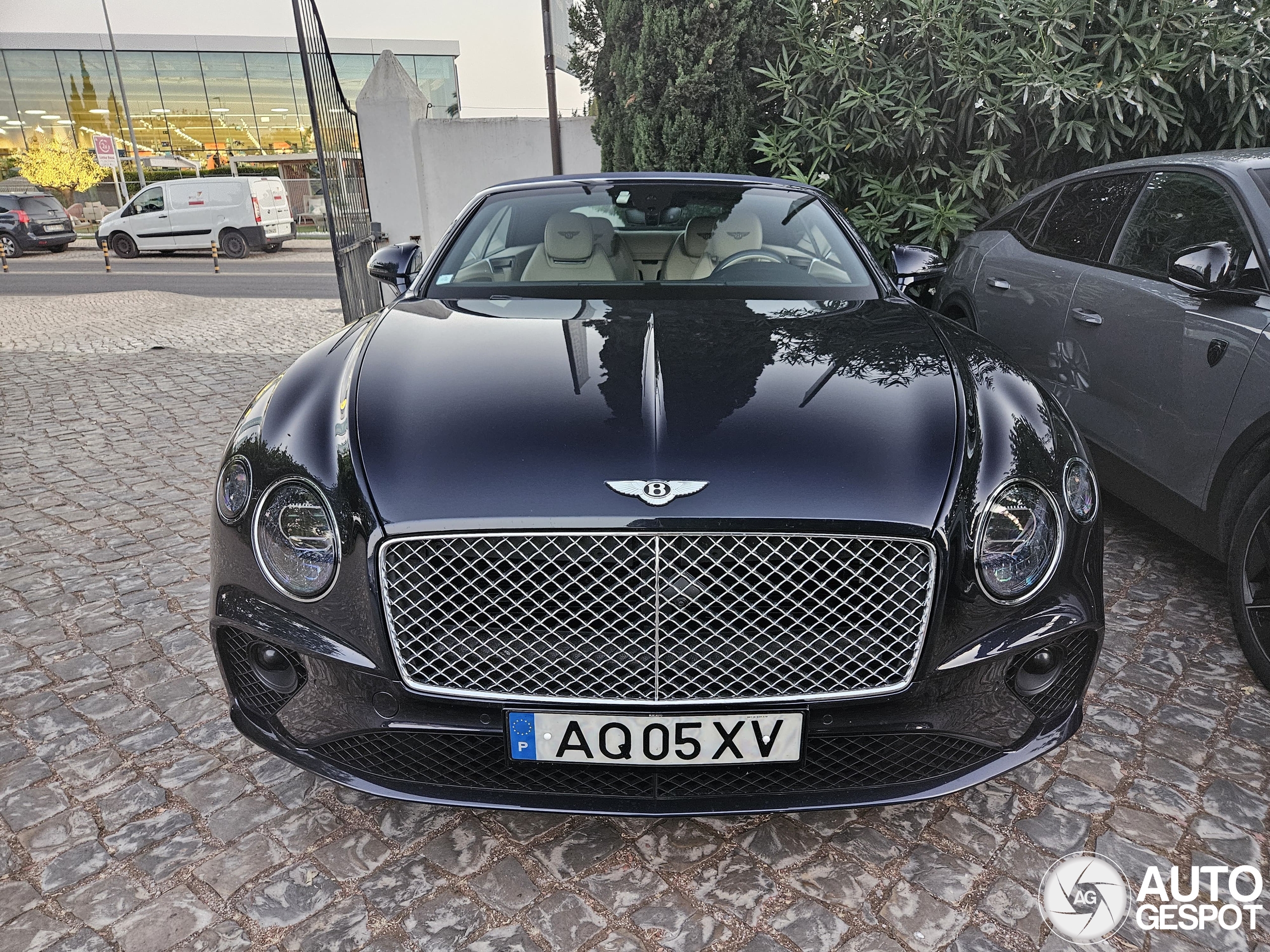 Bentley Continental GTC V8 Azure