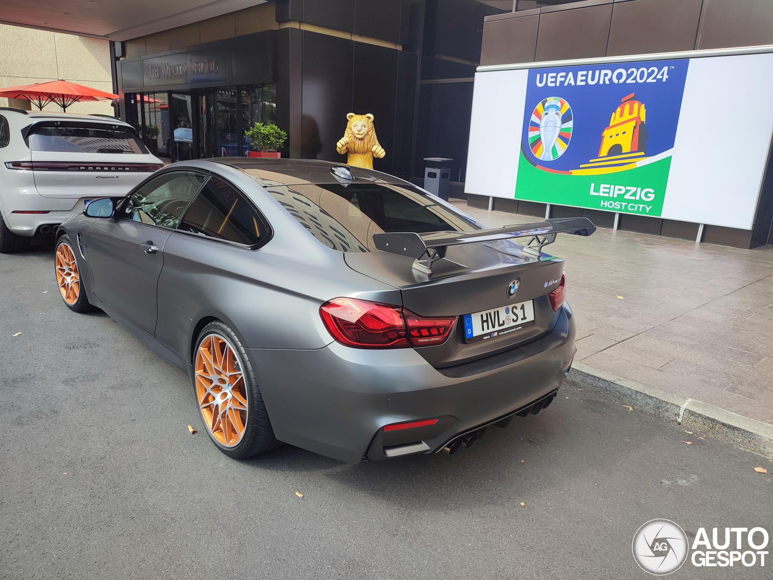 BMW M4 GTS