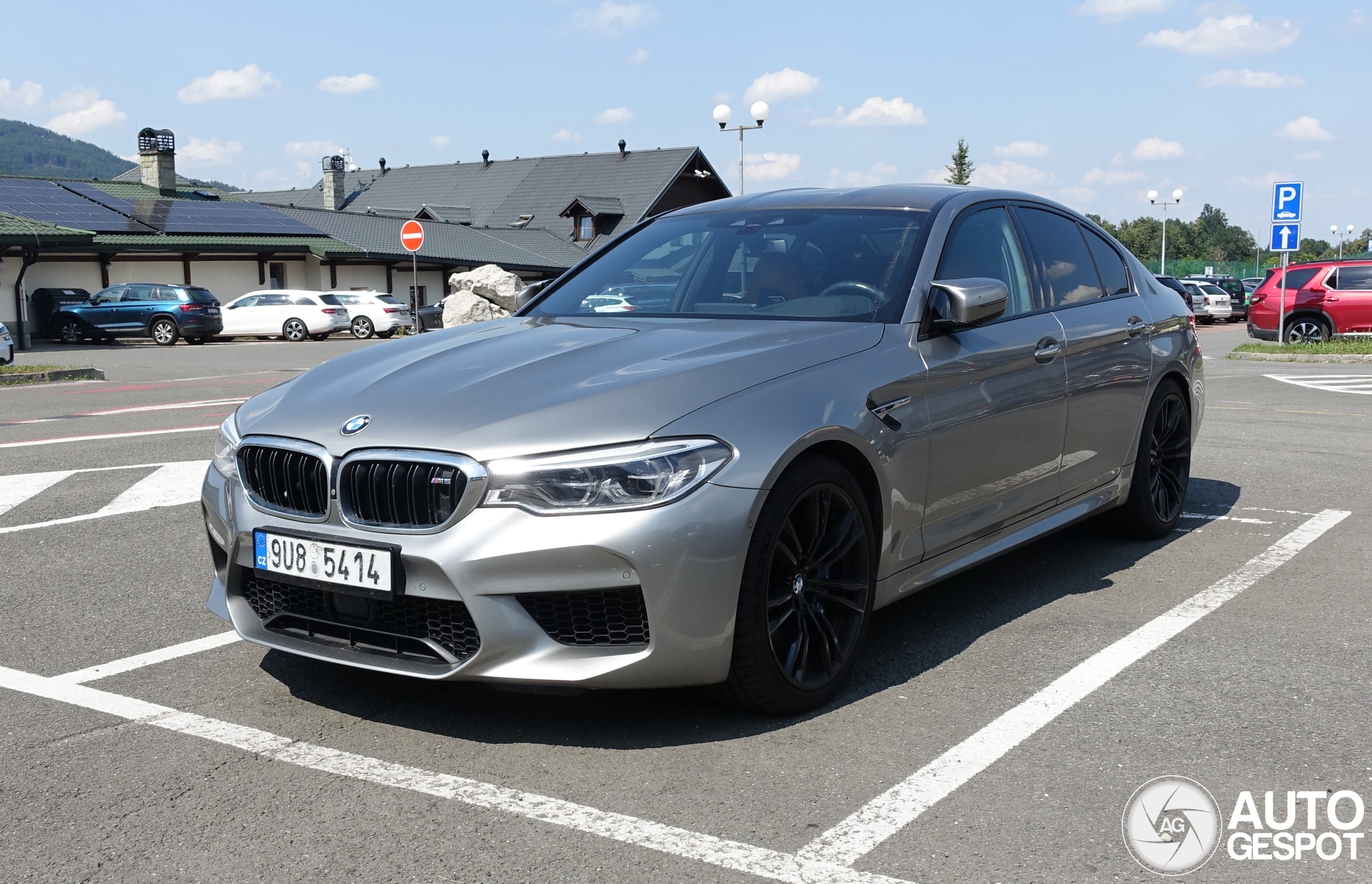 BMW M5 F90