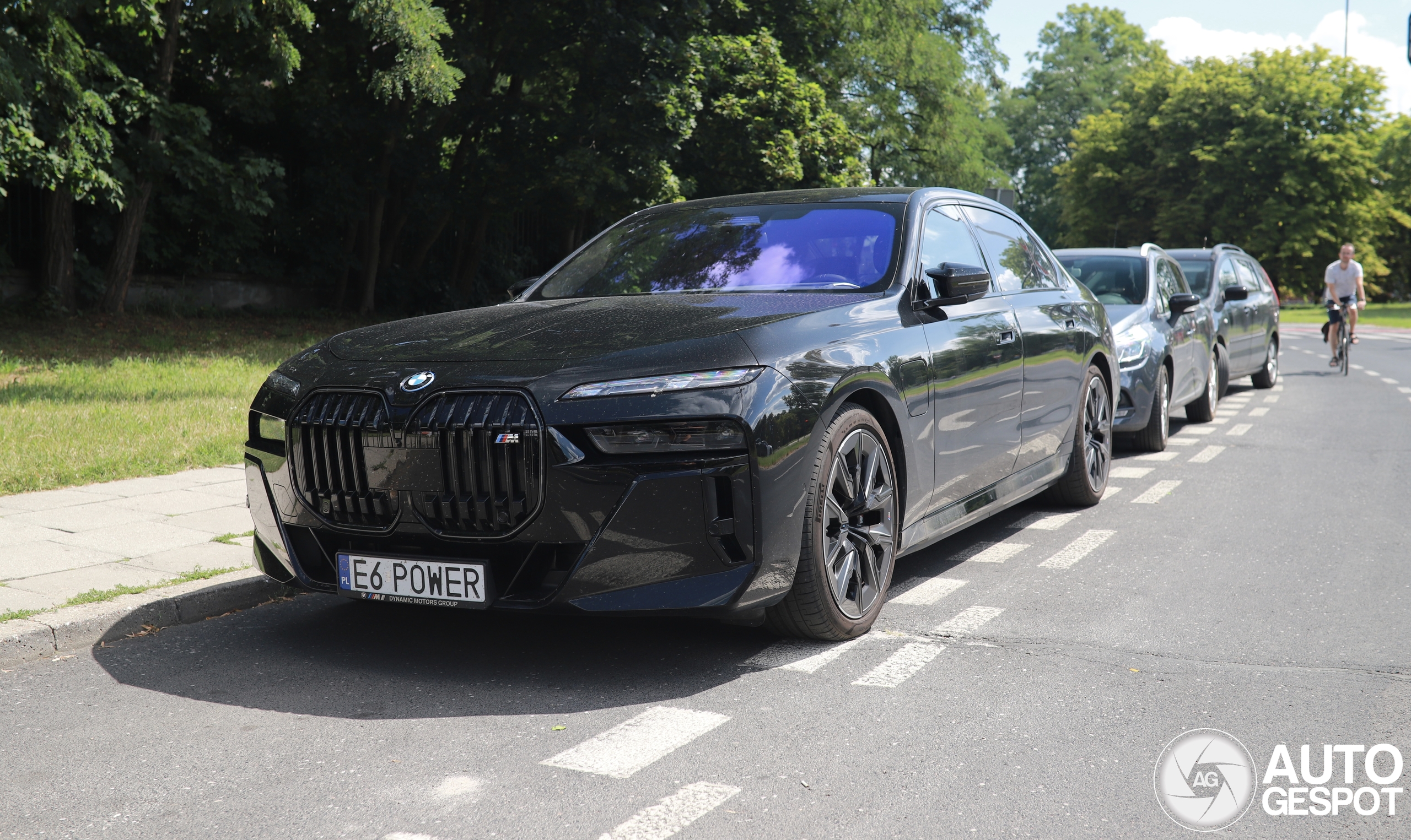 BMW M760e xDrive